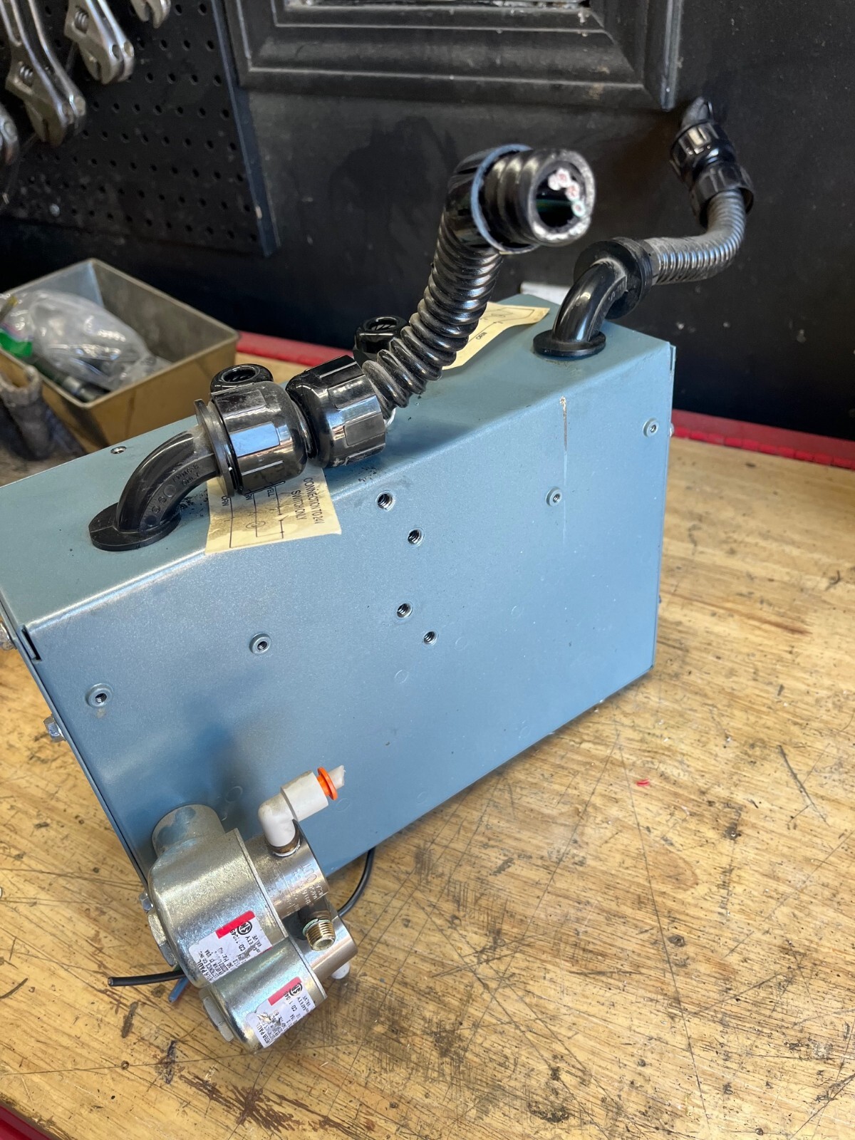 Air Techniques VacStar 80H / VS80H Dental Vacuum Pump Control Panel W/Utilities