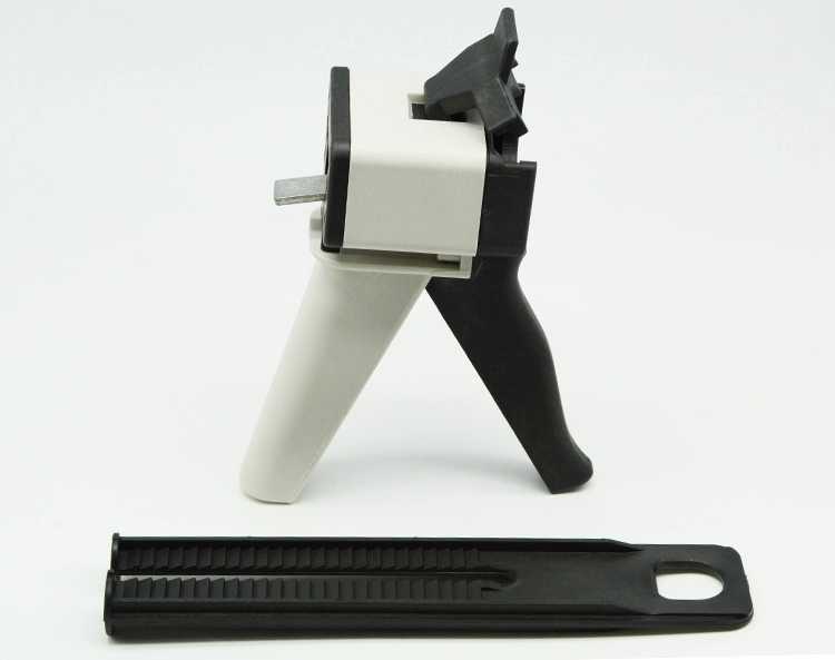 Dental Impression Mixing Dispensing Universal Dispenser Caulking 1:1 1:2 Tips