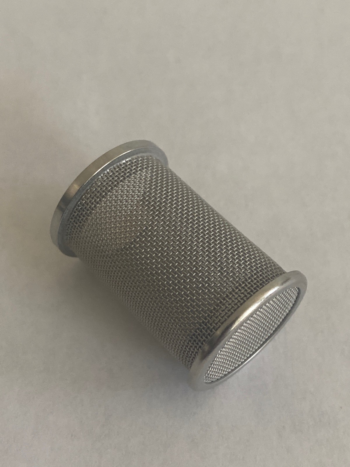 Used QLA Stainless Steel 40 Mesh Dissolution Basket 1-1/2” H x 1” OD BSK040-01