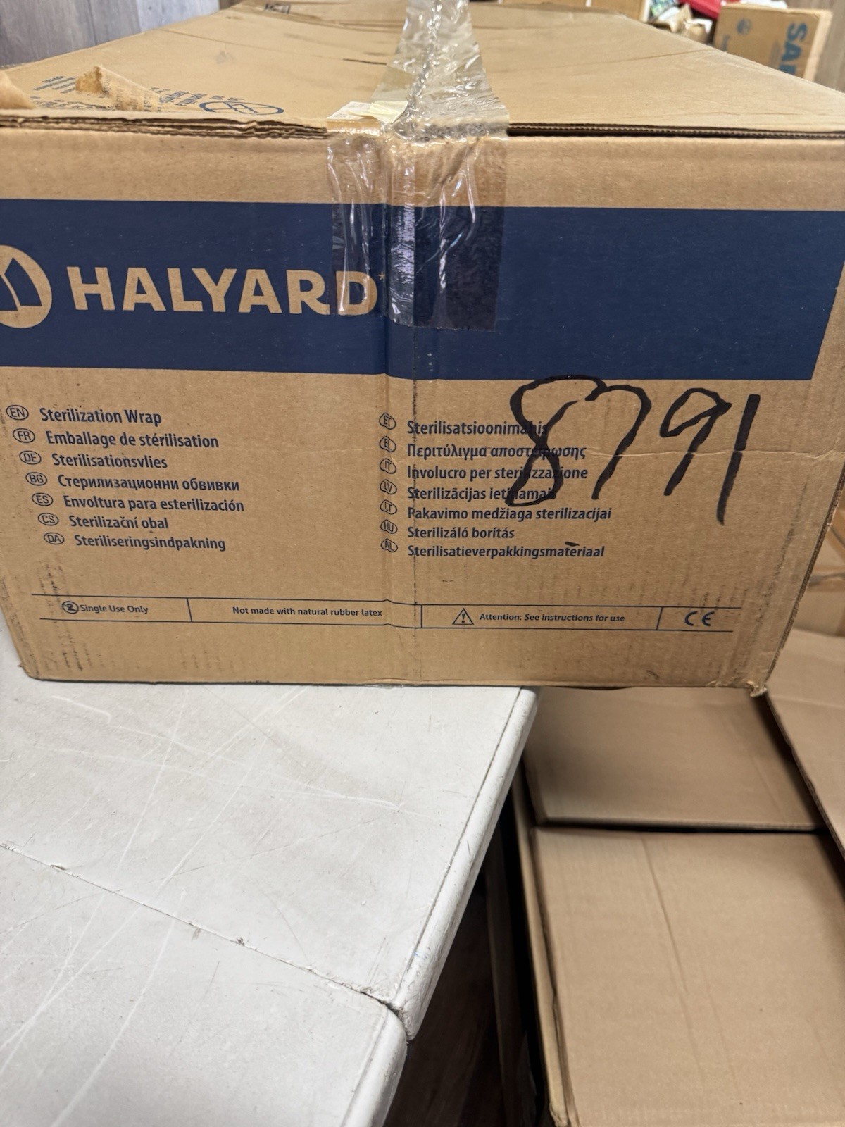 Halyard H500 Sterilization Wrap 30”x30” Case of 120 Quick Check Blue