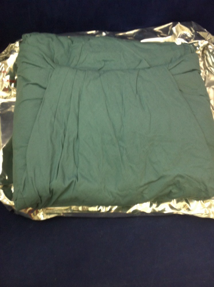 Military Hospital Bed 2 Sheet Set 108″x72″+ 2 32″x32″ Drapes Foil Pack No. 58