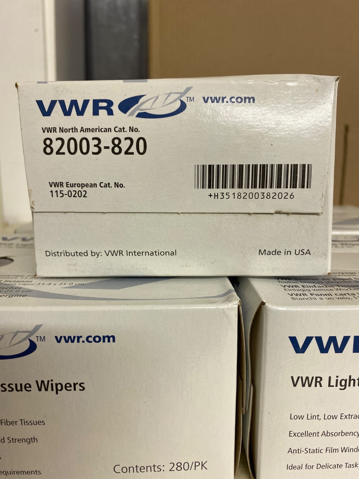 4 Boxes – VWR Light-Duty Tissue Wipers 4.5″ x 8.3″, 1-Ply, 280/Box – 82003-820