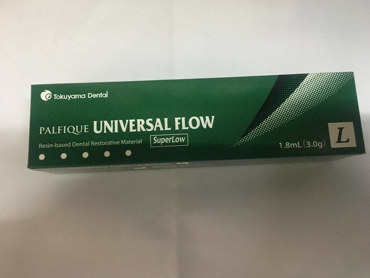 Dental PALFIQUE UNIVERSAL FLOW A Resin Based Restorative Material 3gm SUPER LOW