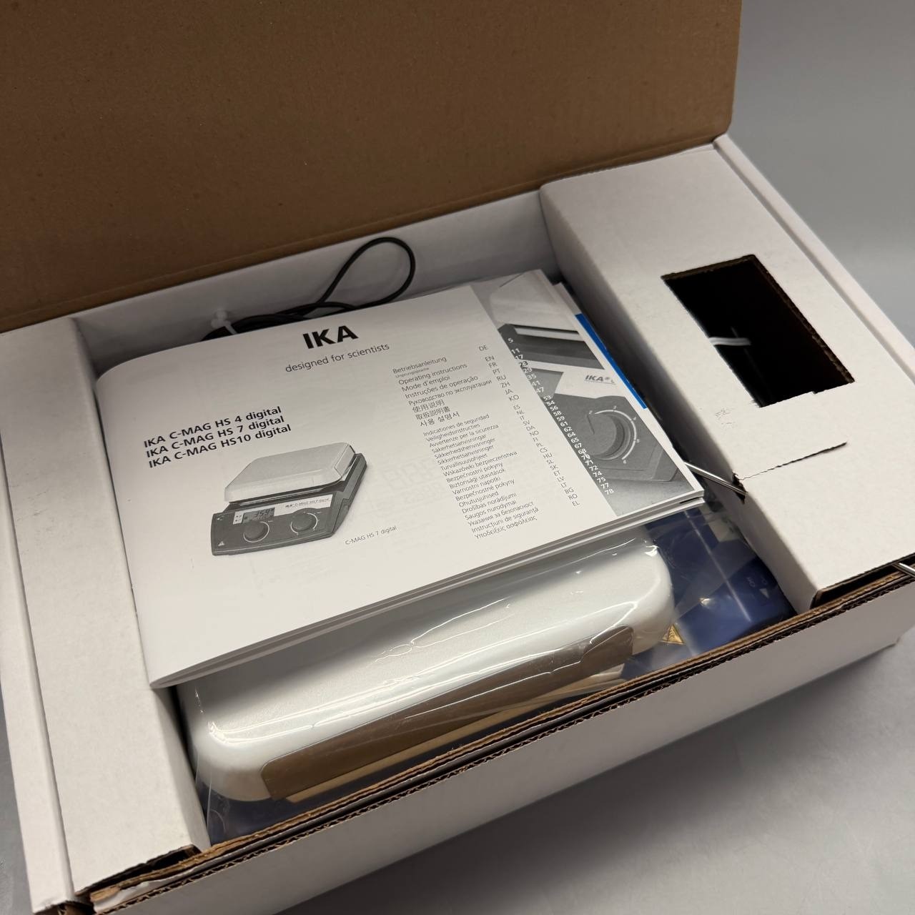 NEW IKA C-Mag HS 7 Digital Display Hotplate Stirrer Analog Ceramic 120V 3487001