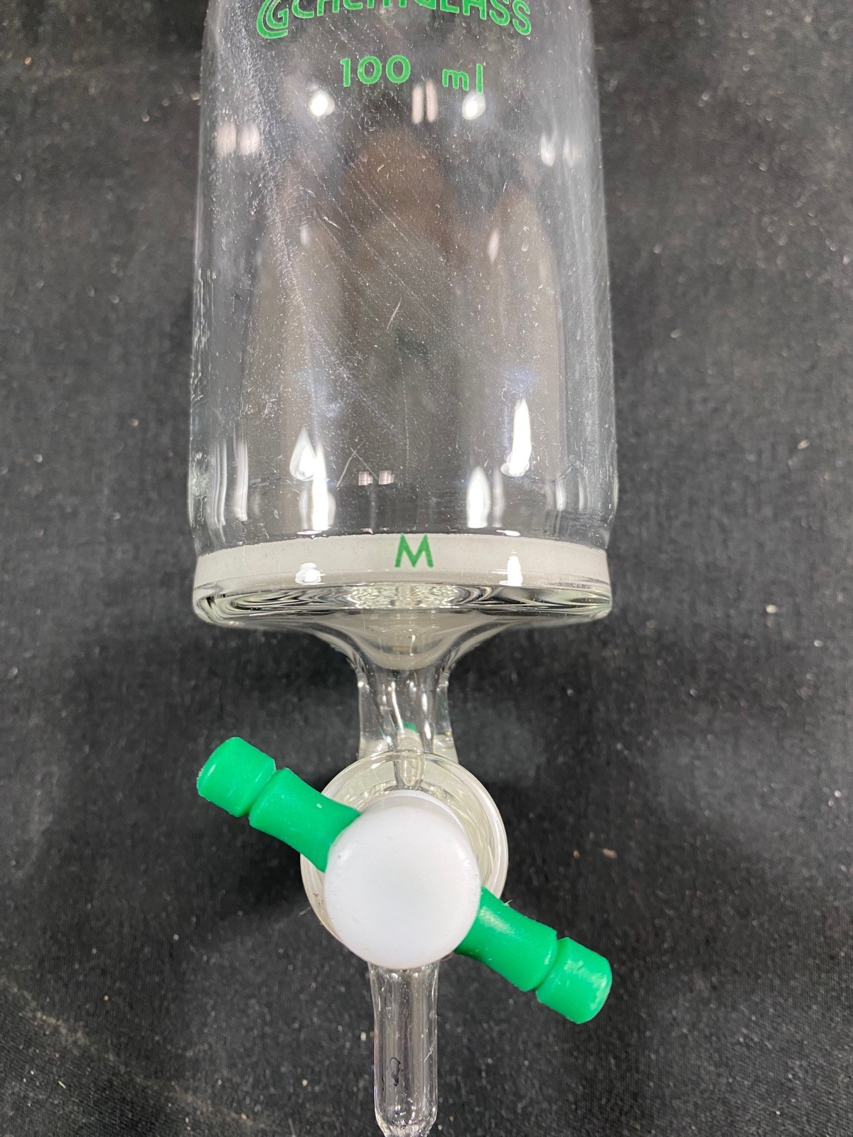 CHEMGLASS Glass 100mL GL-25 M Frit Luer Solid Phase Peptide Synthesis Vessel