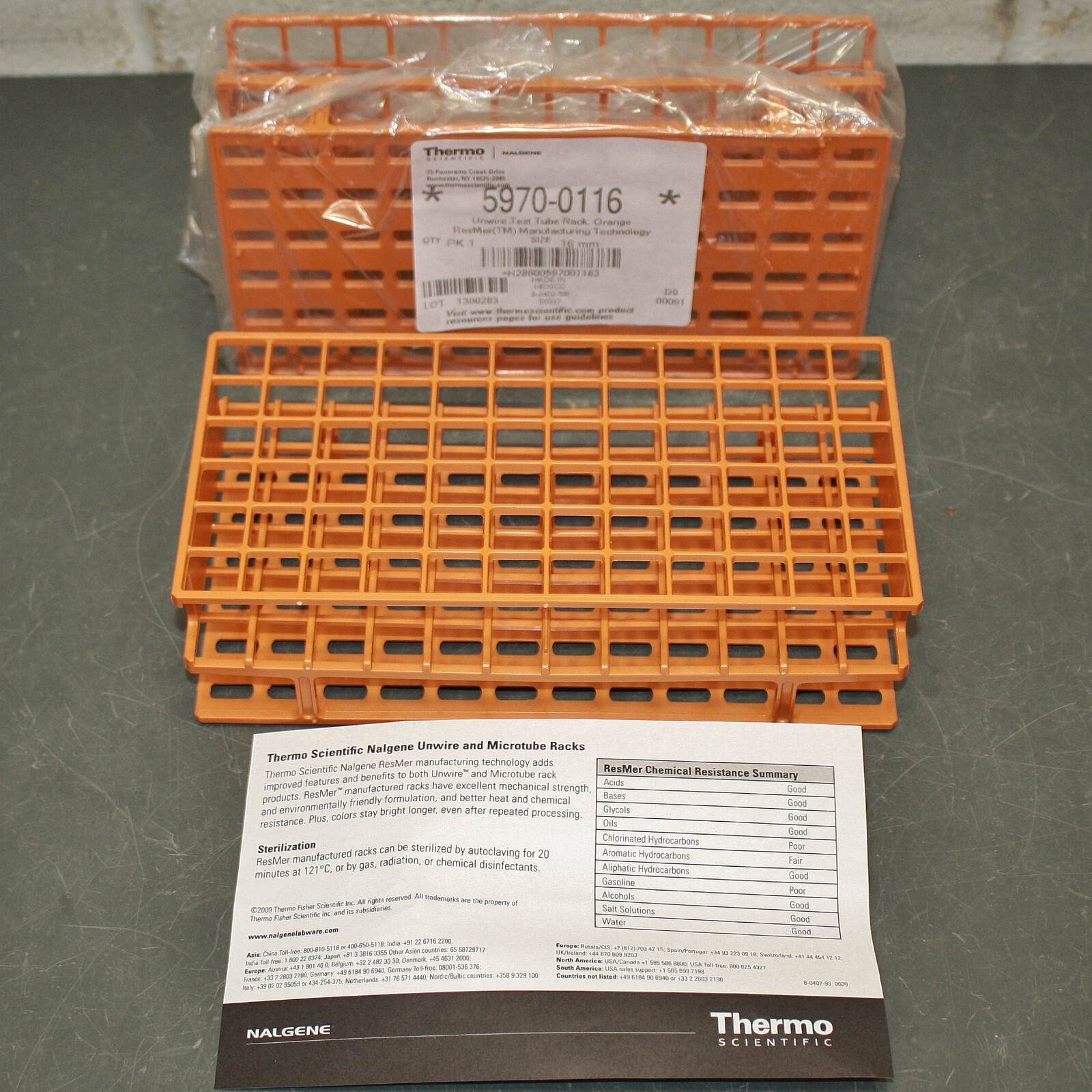 (2) Thermo Scientific Nalgene Unwire Test Tube Racks 5970-0116, 16mm, Orange, 72