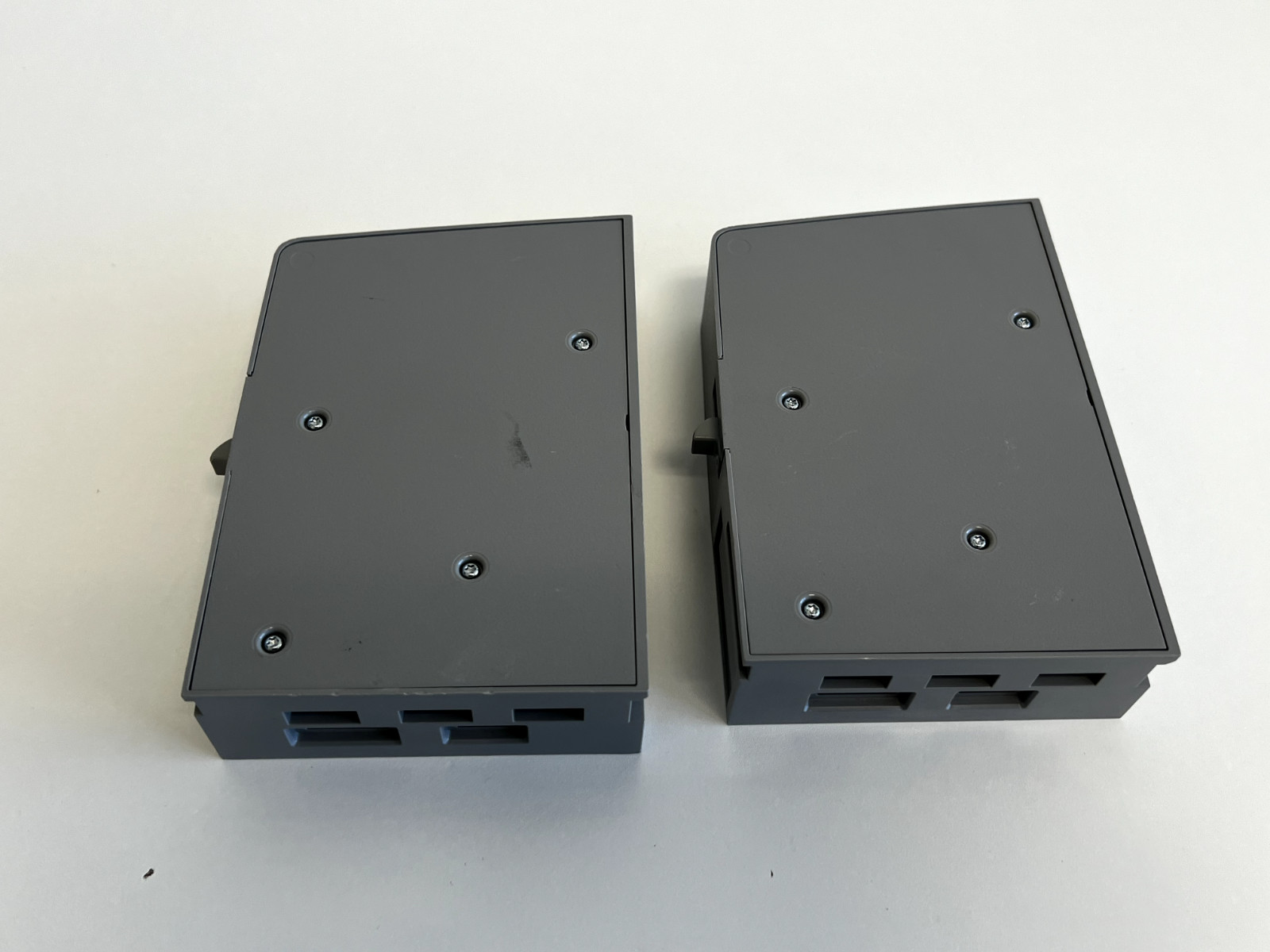 XX3: Lot of 2 Edwards HEMLTECHM10 Expansion Module