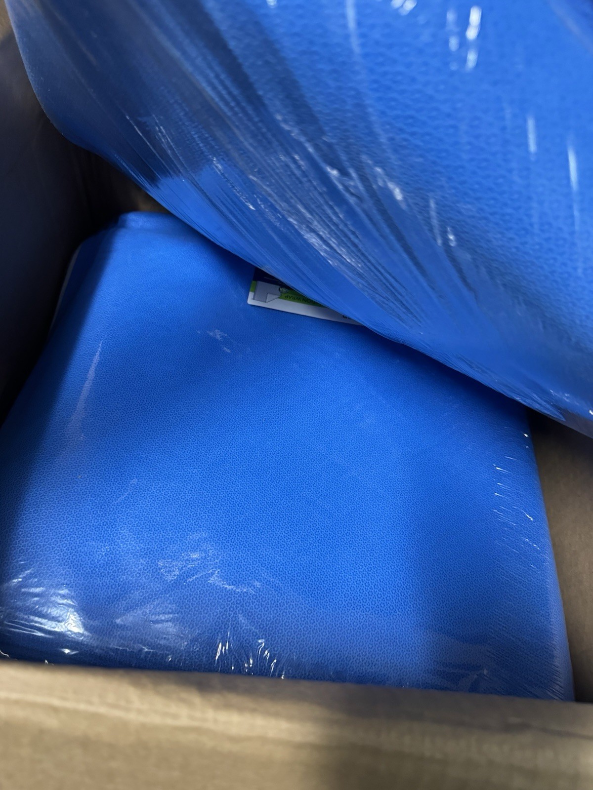 Halyard H500 Sterilization Wrap 36” x 36” Blue Sheets Ref 34199 (72 Pack)