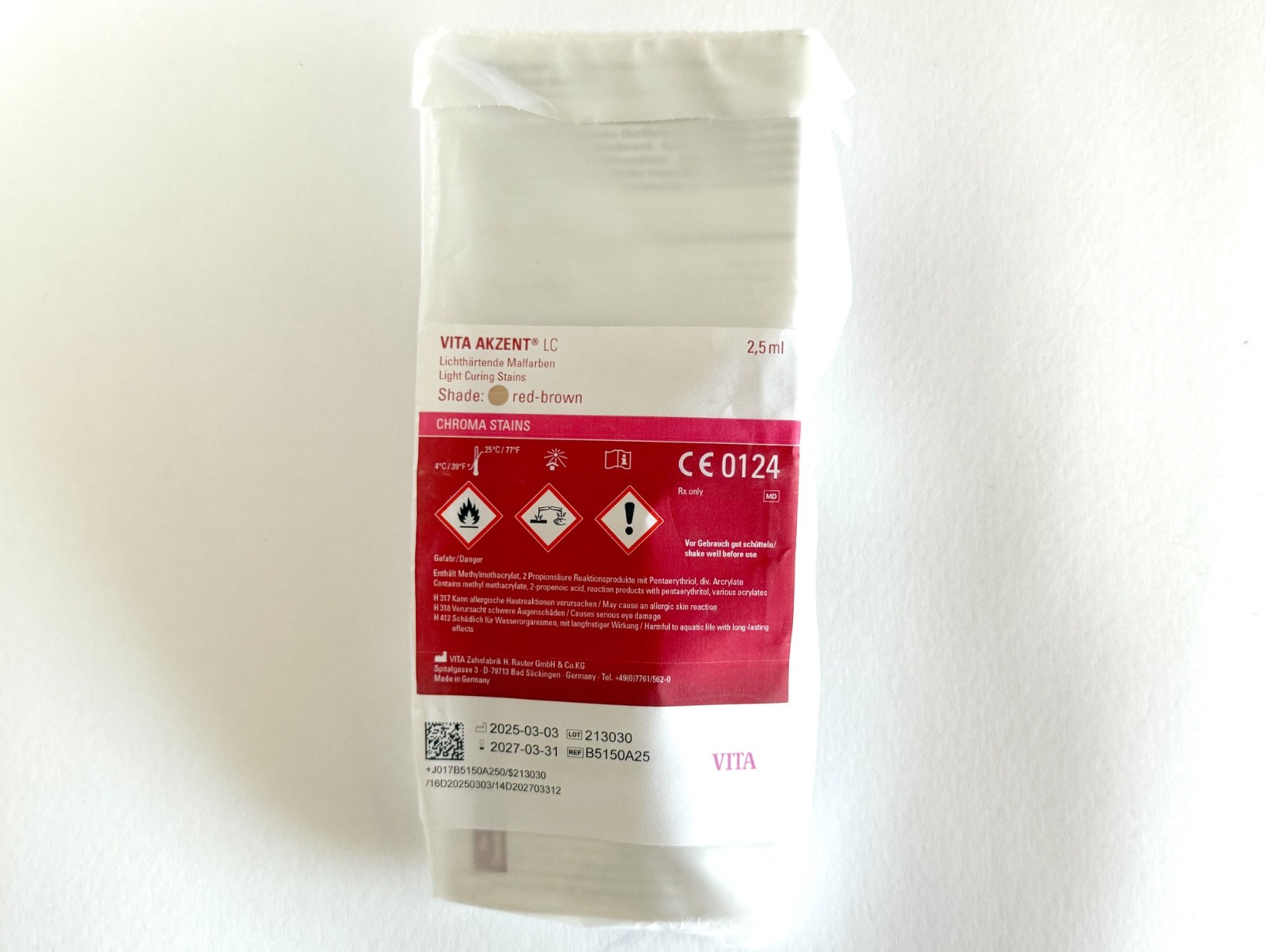 VITA AKZENT LC Red Brown