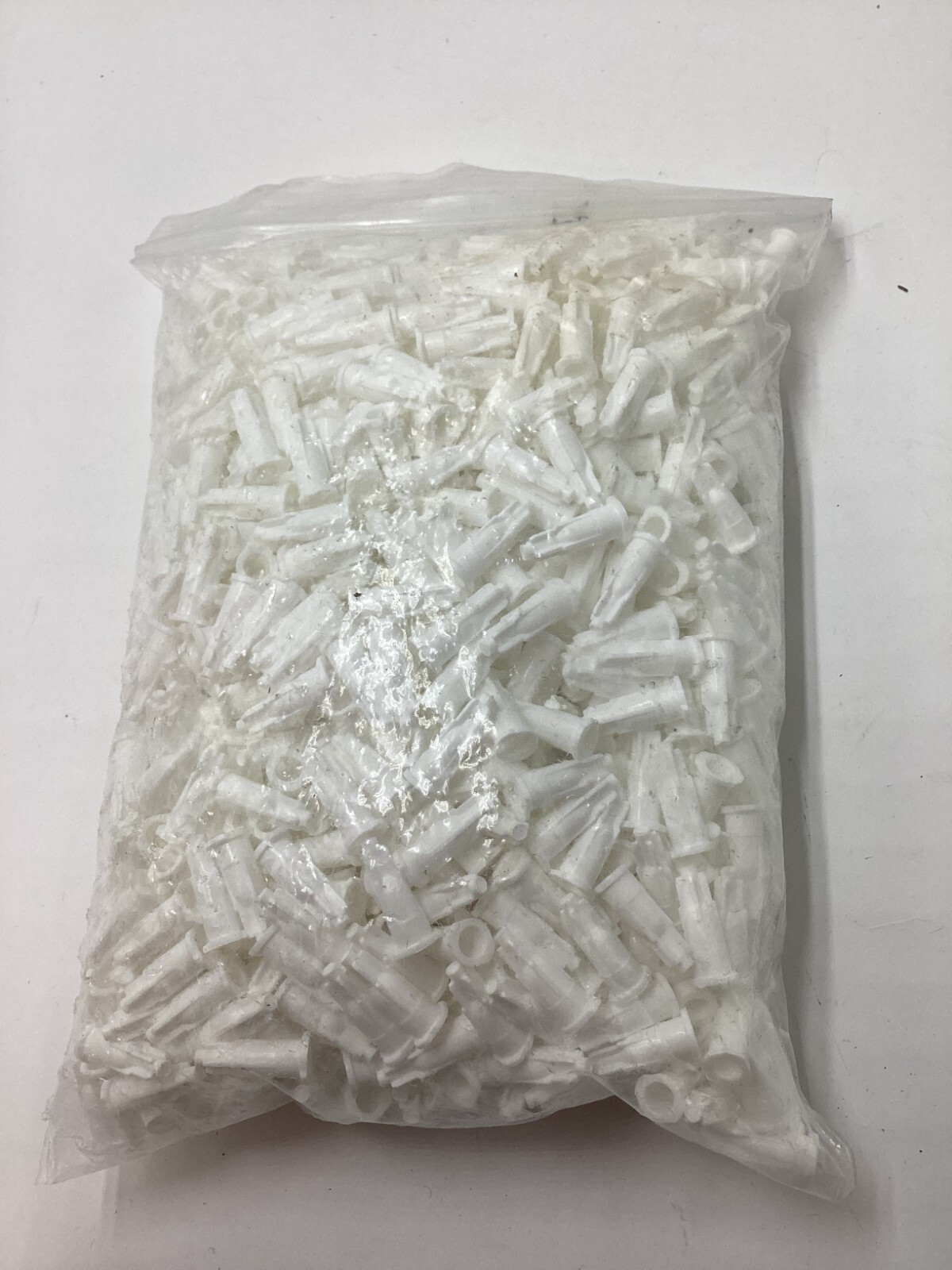 2 Pack of 1000 Air-Tite #BUCWS Plastic Syringe Caps White Stopper