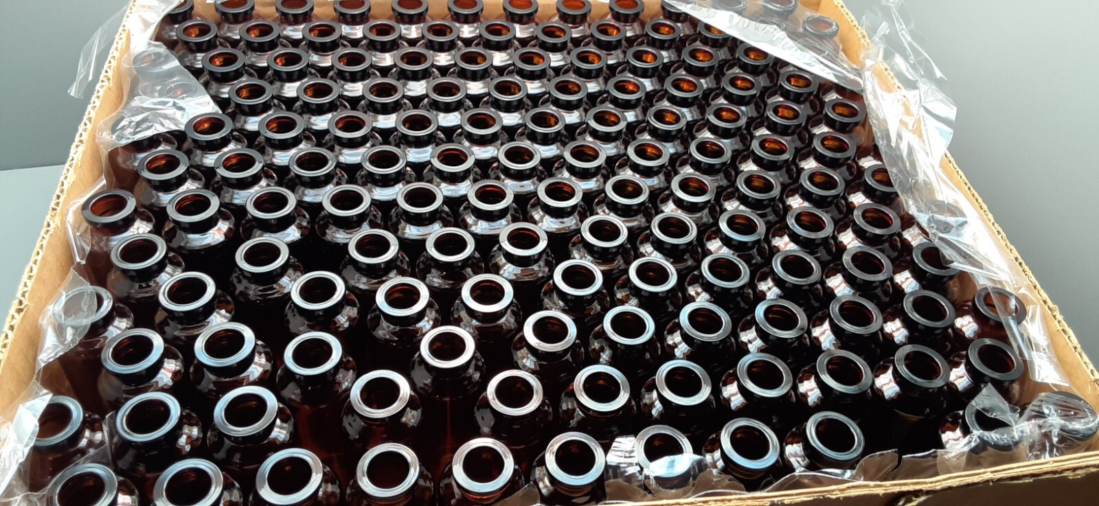 Kimble Glass Inc 40 X 86mm 40ml Amber Vials box of (140) 62421D 40