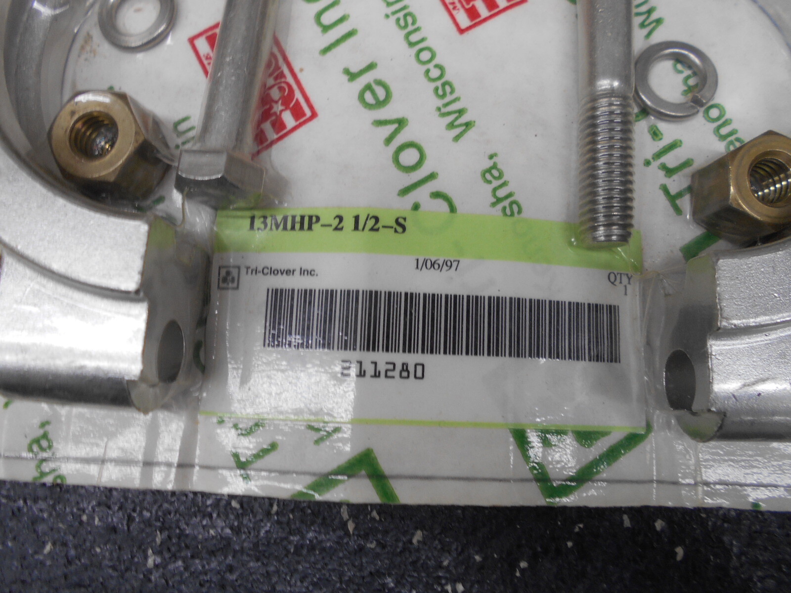 TRI CLOVER 13MHP-2 1/2-S 2 1/2″ HIGH PRESSURE HD SANITARY CLAMP ASSY
