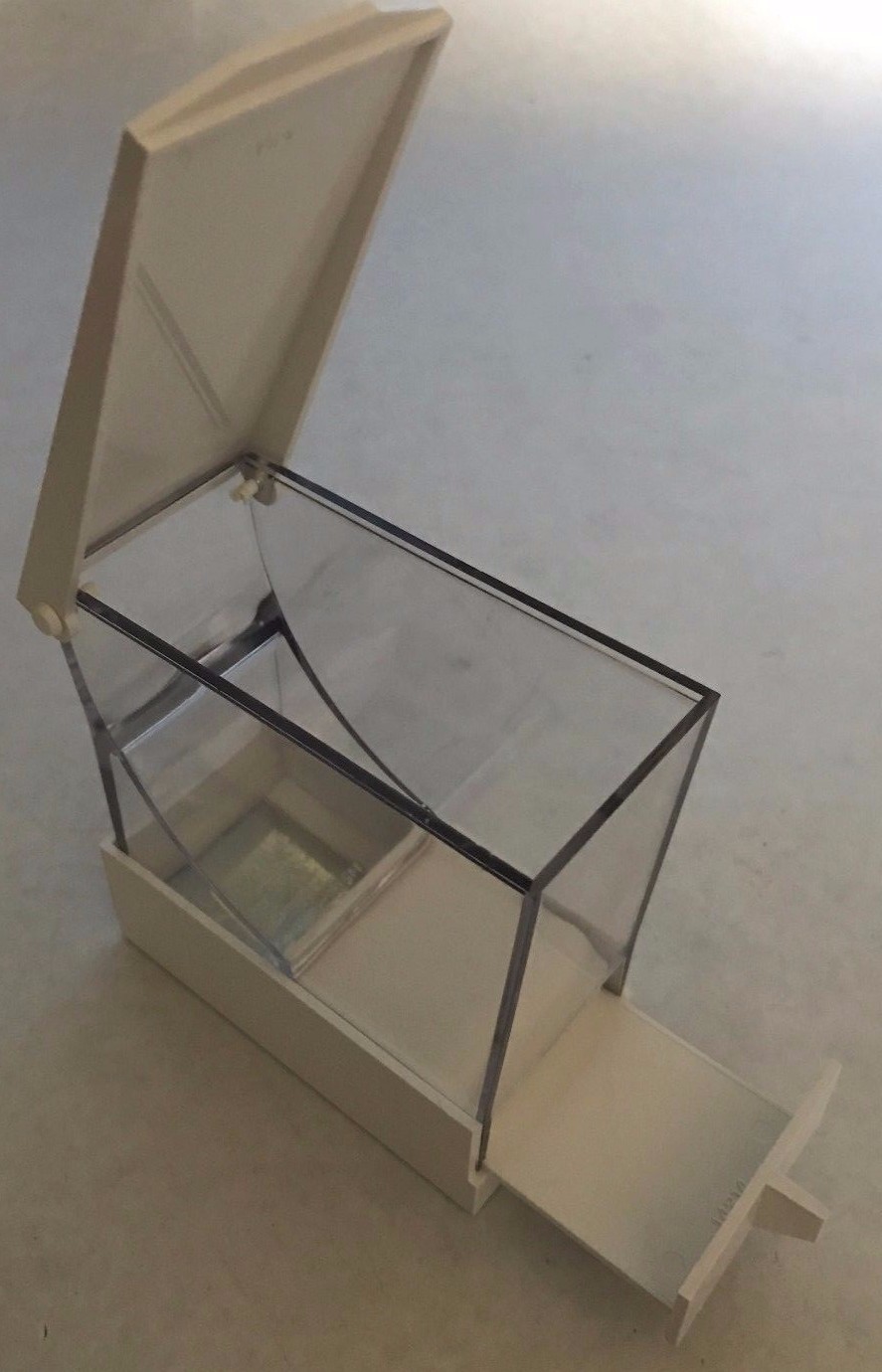 Dental Cotton Roll Acrylic Dispenser Pull Style