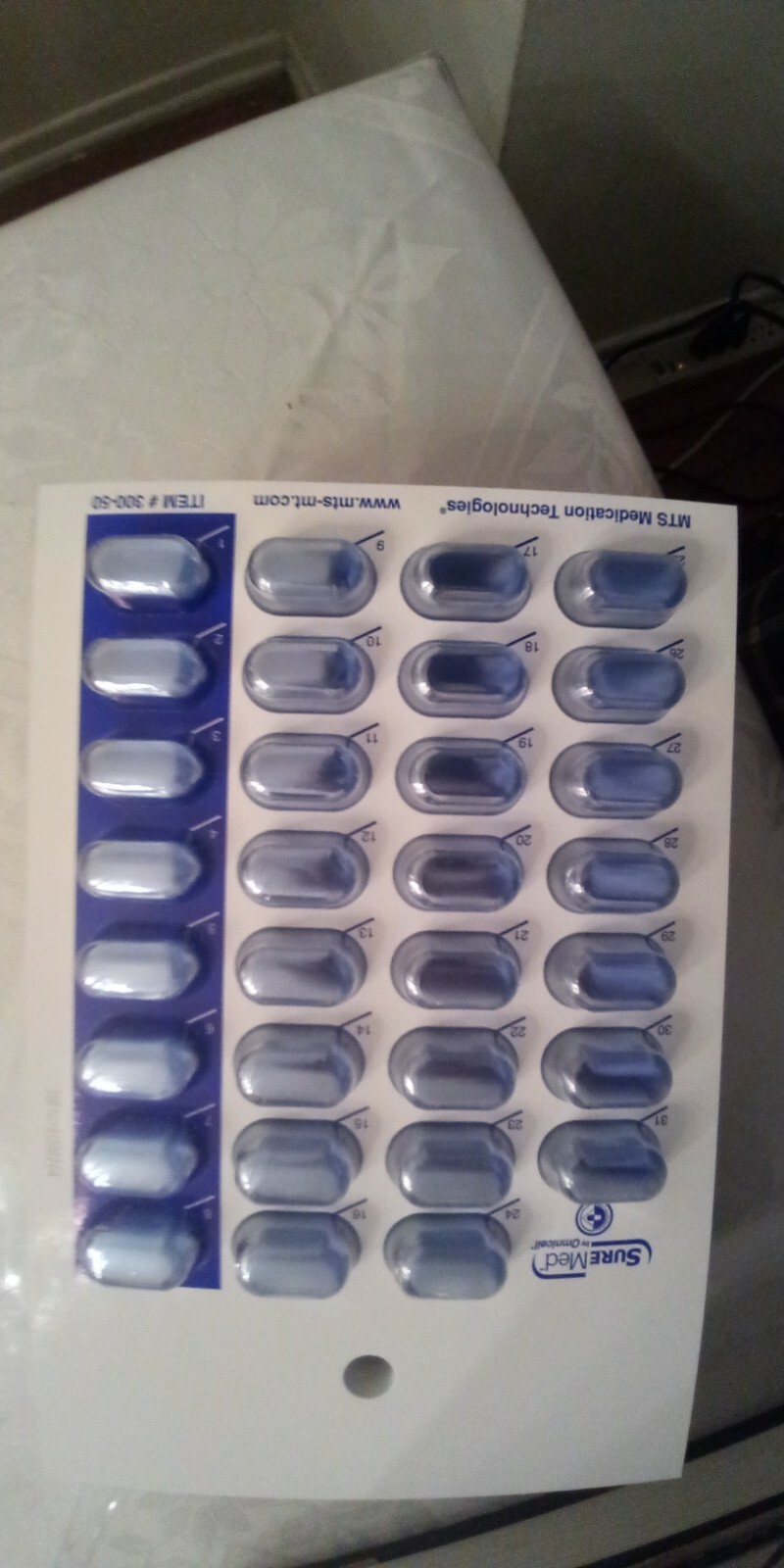 SureMed by Omnicell Medication 1pc, 31-DAY DOSIS MULTIMED PACK #300-50 LARGE/500