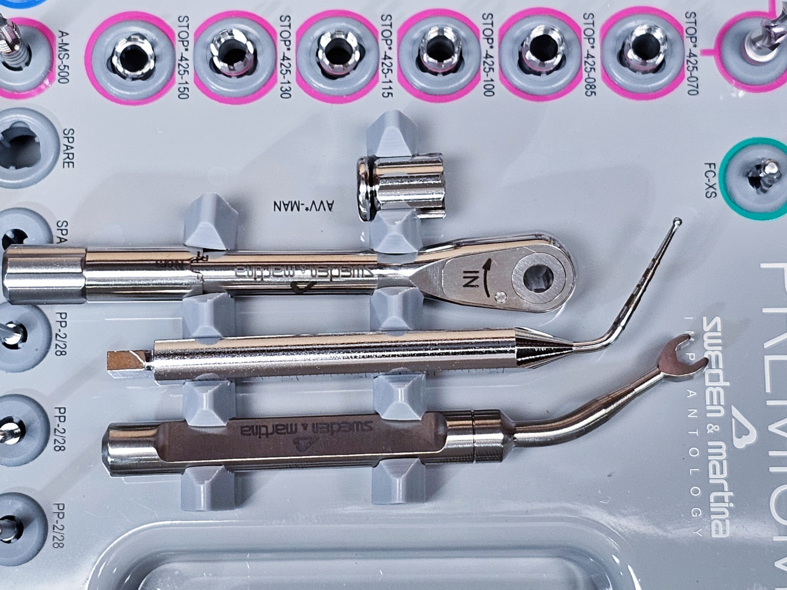 SWEDEN & MARTINA IMPLANTTOLOGY PREMIUM KIT, NEW OPEN, NO BOX