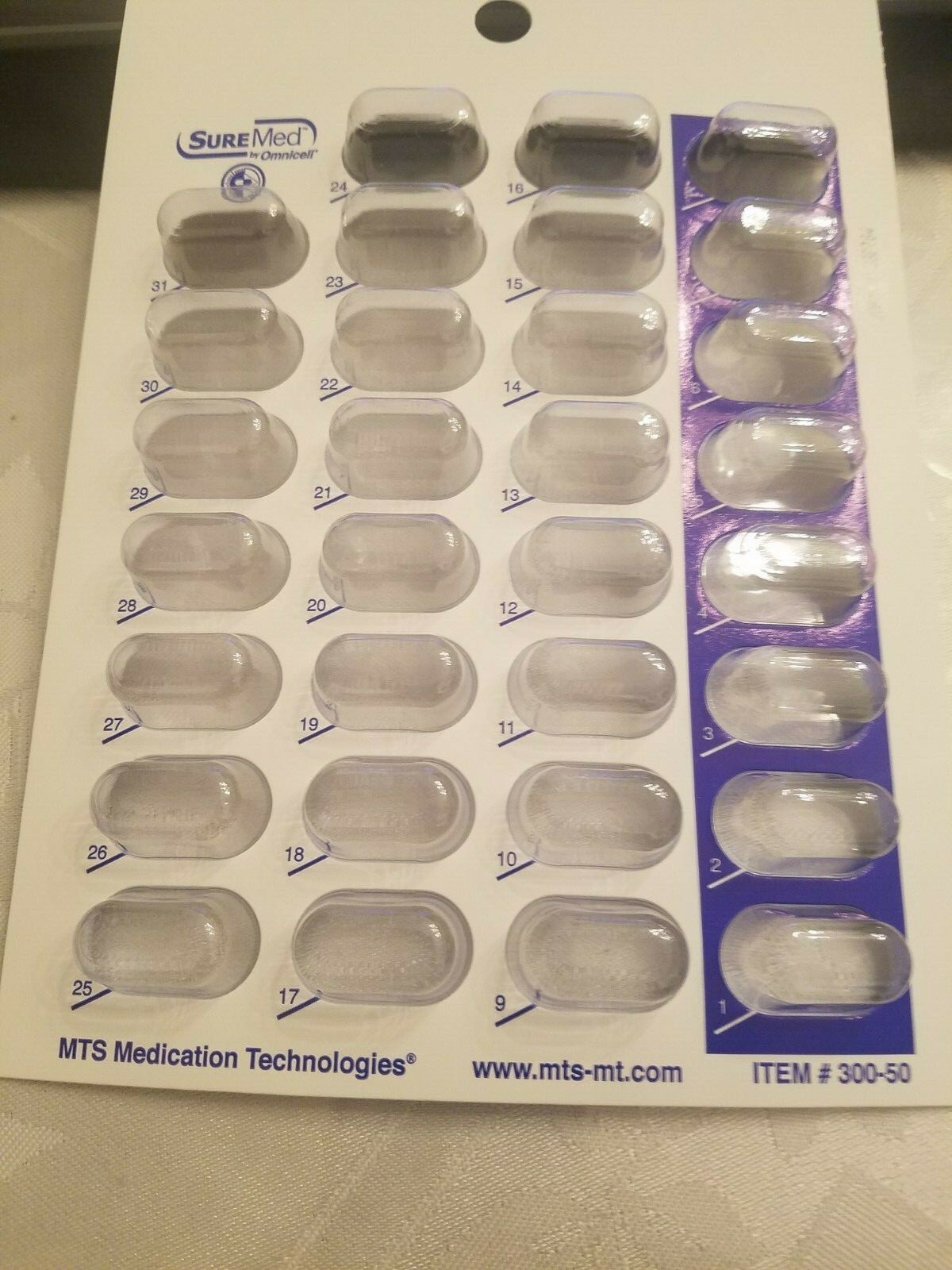 SureMed 300-50-B31 Medication 31-DAY Front One piece- Large Oval Blister Card
