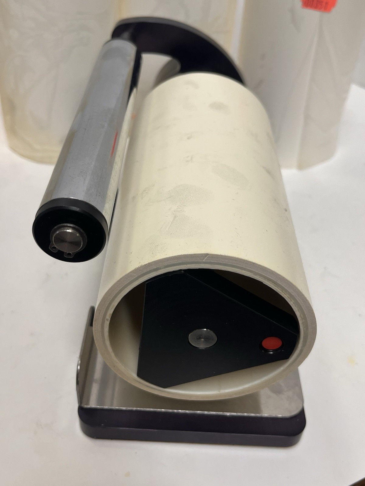 TEKNEK DCR Mate – Manual Cleaning System W/4 Extra Pre-sheeted Adhesive Rolls