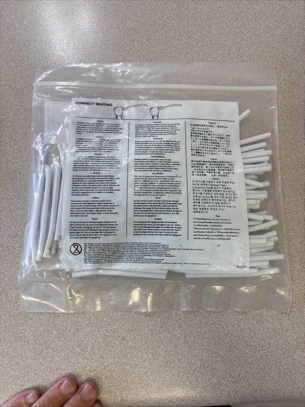 KERR Seal-Tight Disposable Air/Water Syringe Tips REF 77200 & Sani-tip Lot