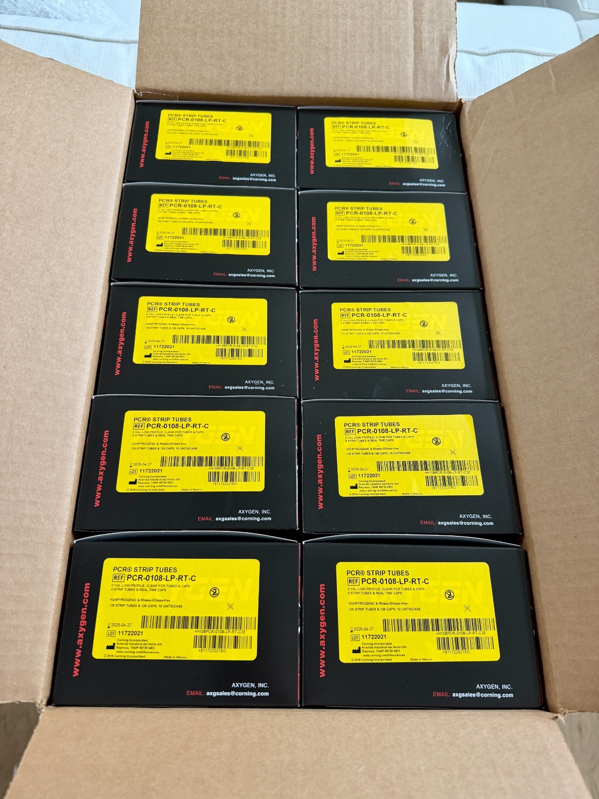 AXYGEN PCR-0108-LP-RT-C Strip Tubes 0.1mL 8-well strip Optical Caps Case 10 Boxe