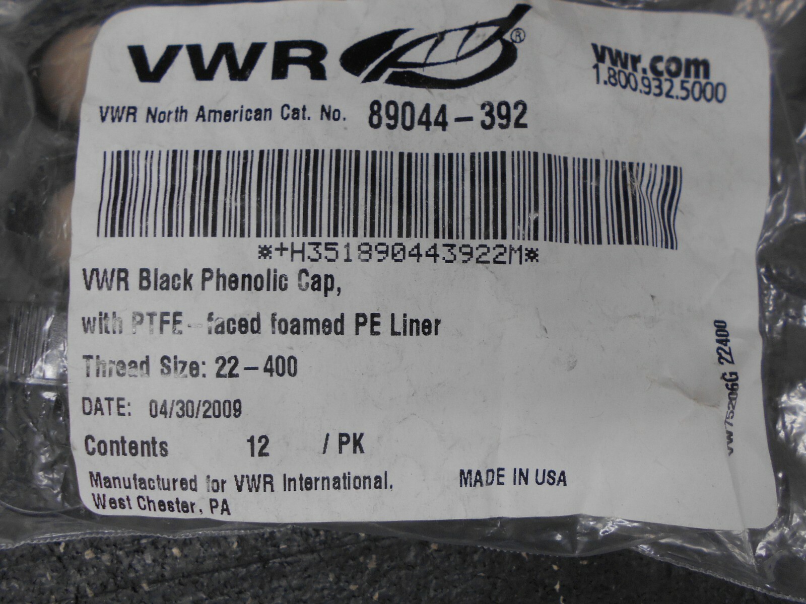 VWR 89044 392 BLACK 22 400 THREAD PHENOLIC CAPS WITH PE LINER BAG OF 132