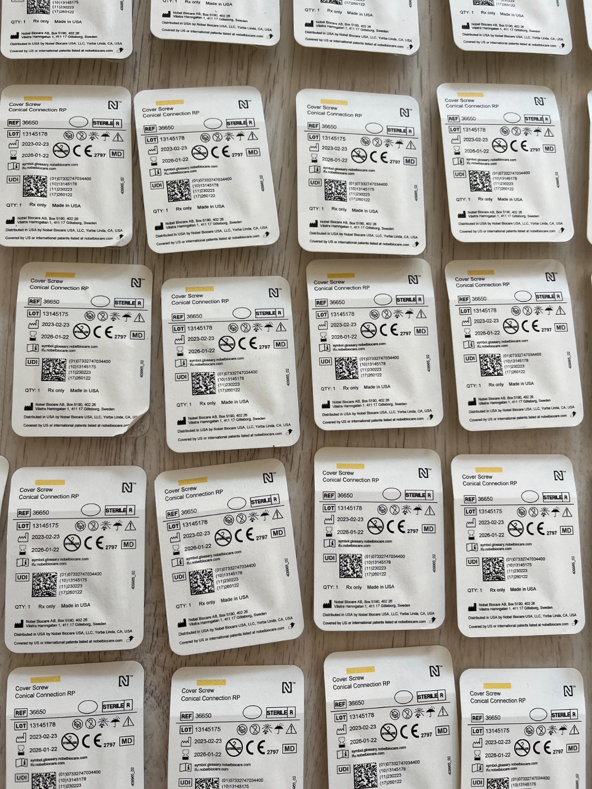 Original Nobel Biocare Conical Connection CC cover screw NP/RP – 283 pieces