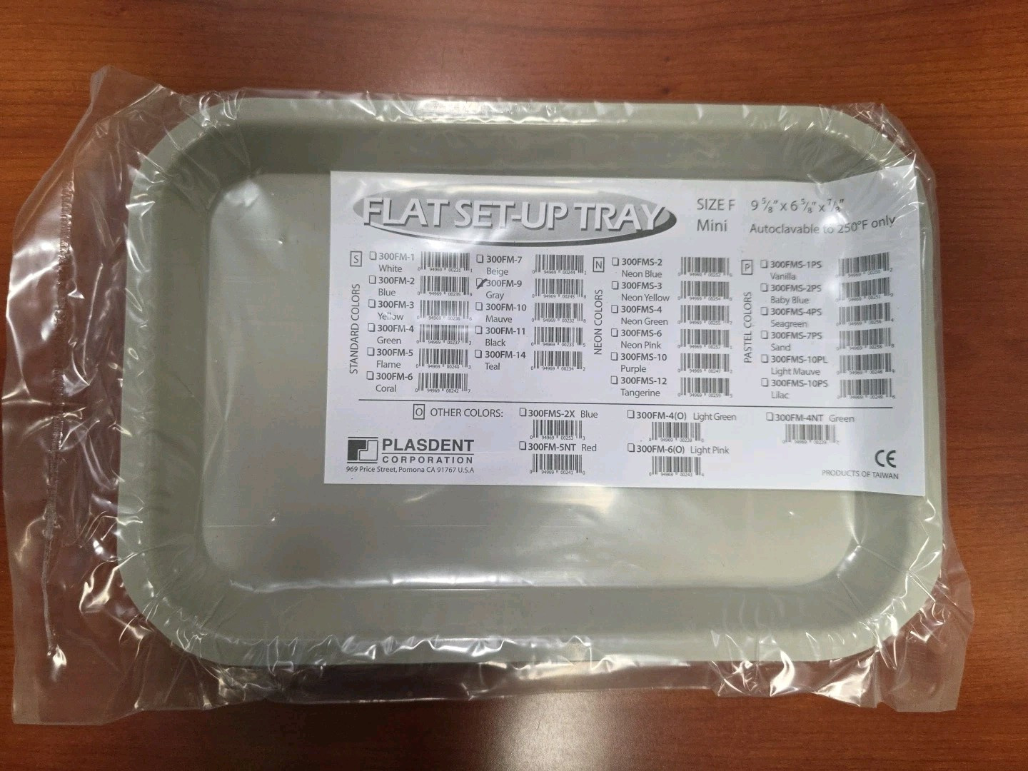 Plasdent Flat Mini Set-Up Tray 9-5/8″ X 6-5/8 X 7/8 Gray