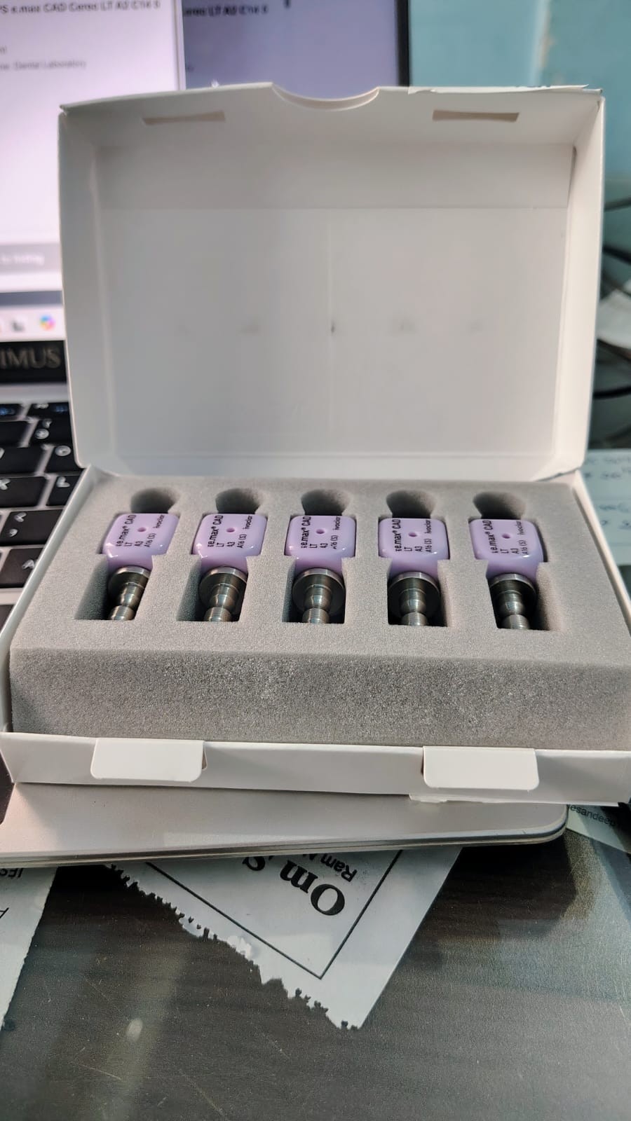 Ivoclar IPS E.Max CAD CEREC/InLab LT A2 /A16 (S)