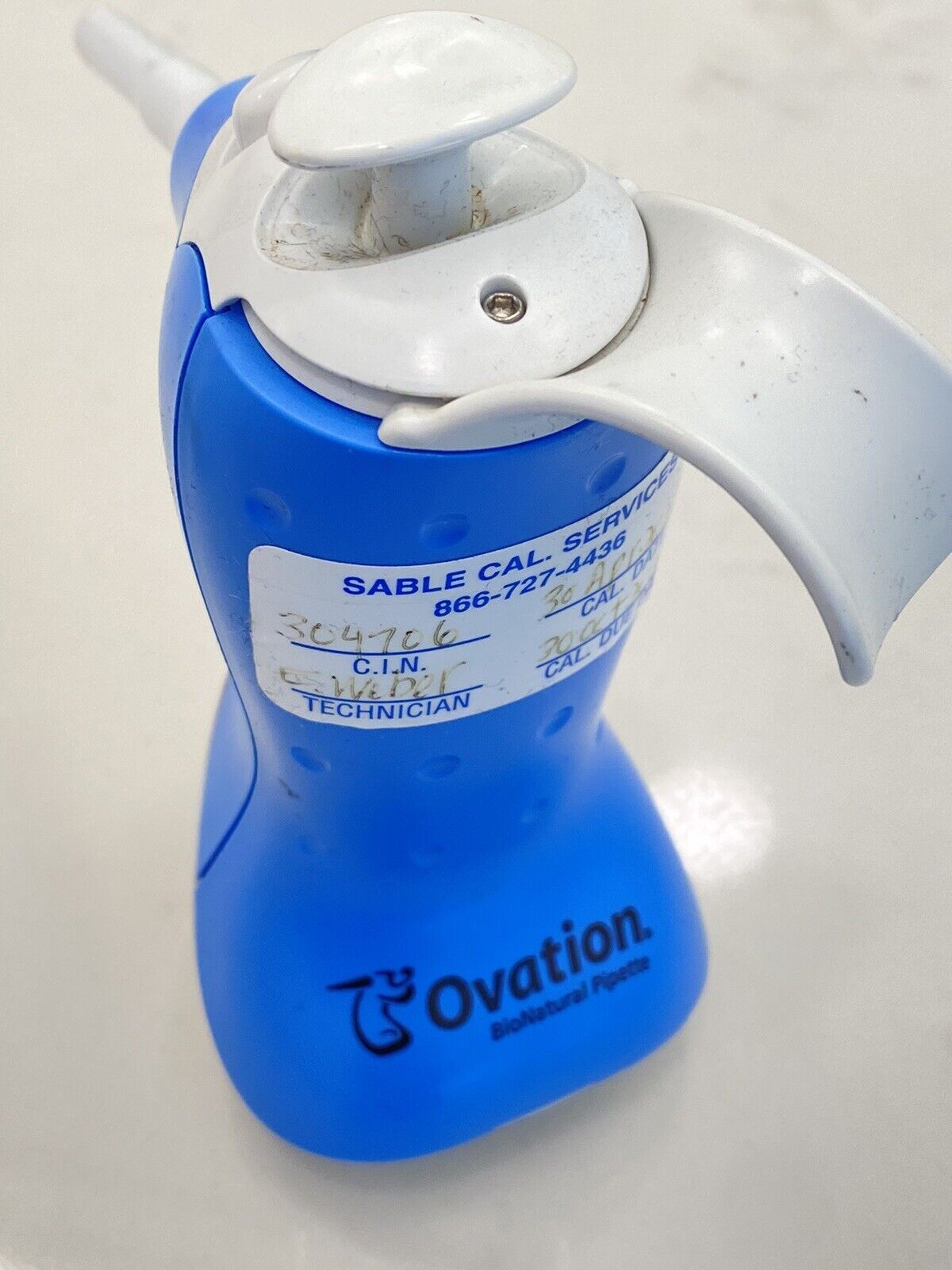 Vistalab Ovation BioNatural Single Channel Pipette 5-250uL, Hand Held Pipet 250