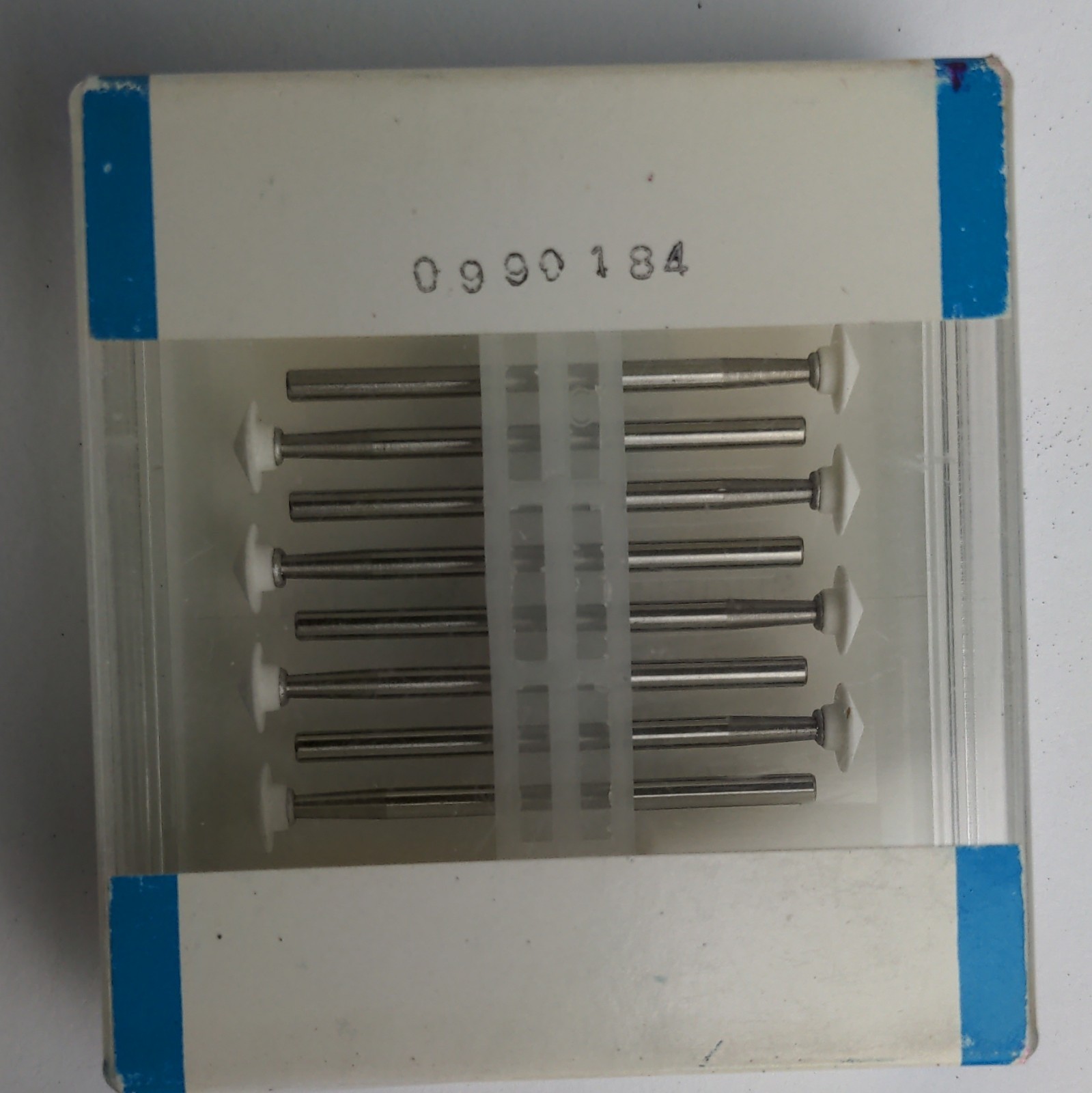 SHOFU Dura-White Flame Stones (8 pieces) HP KN3 PN0206