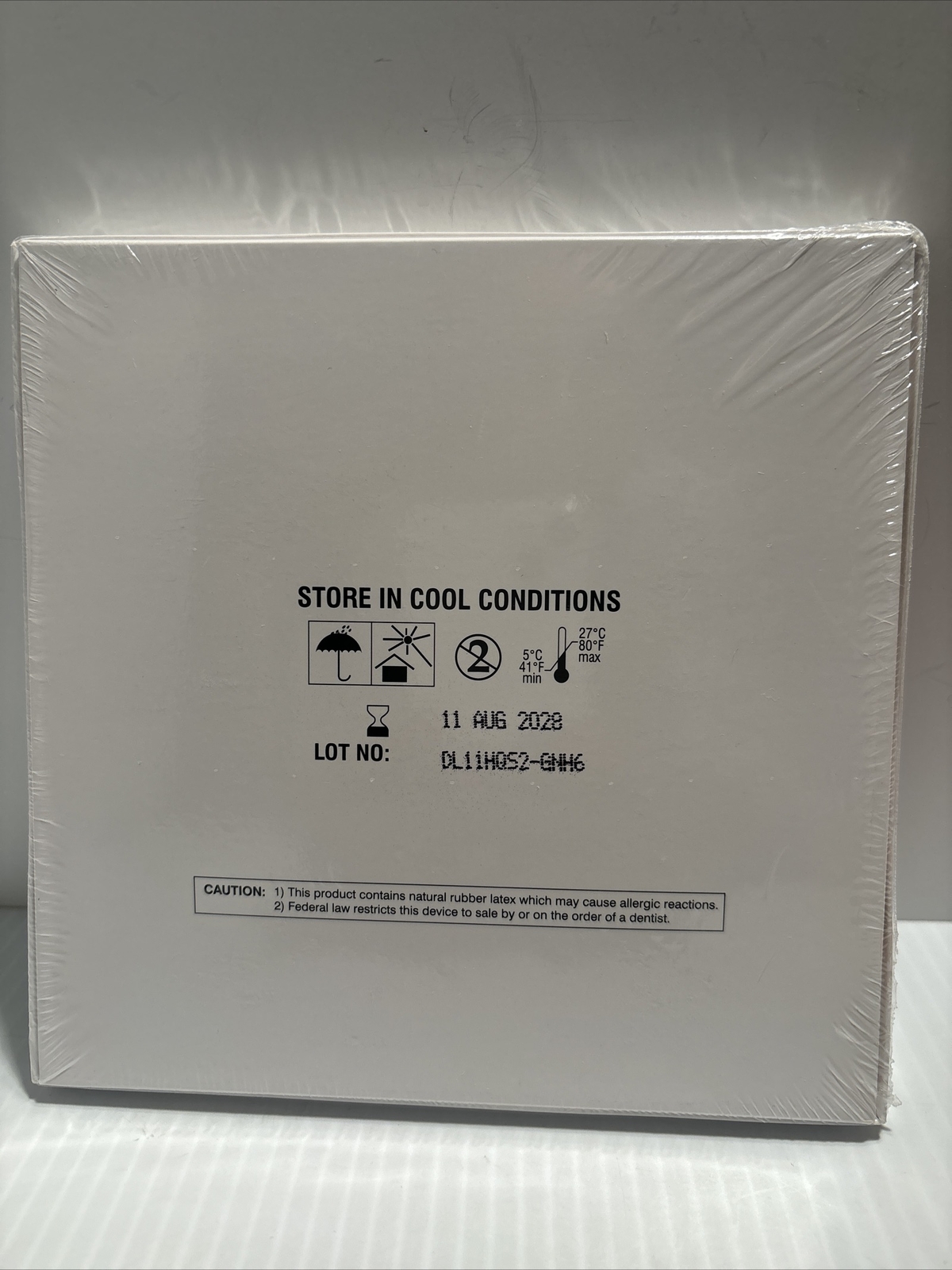 Henry Schein Dental Dam 101-5672 Natural Rubber Látex/36 Pcs/6” X 6”