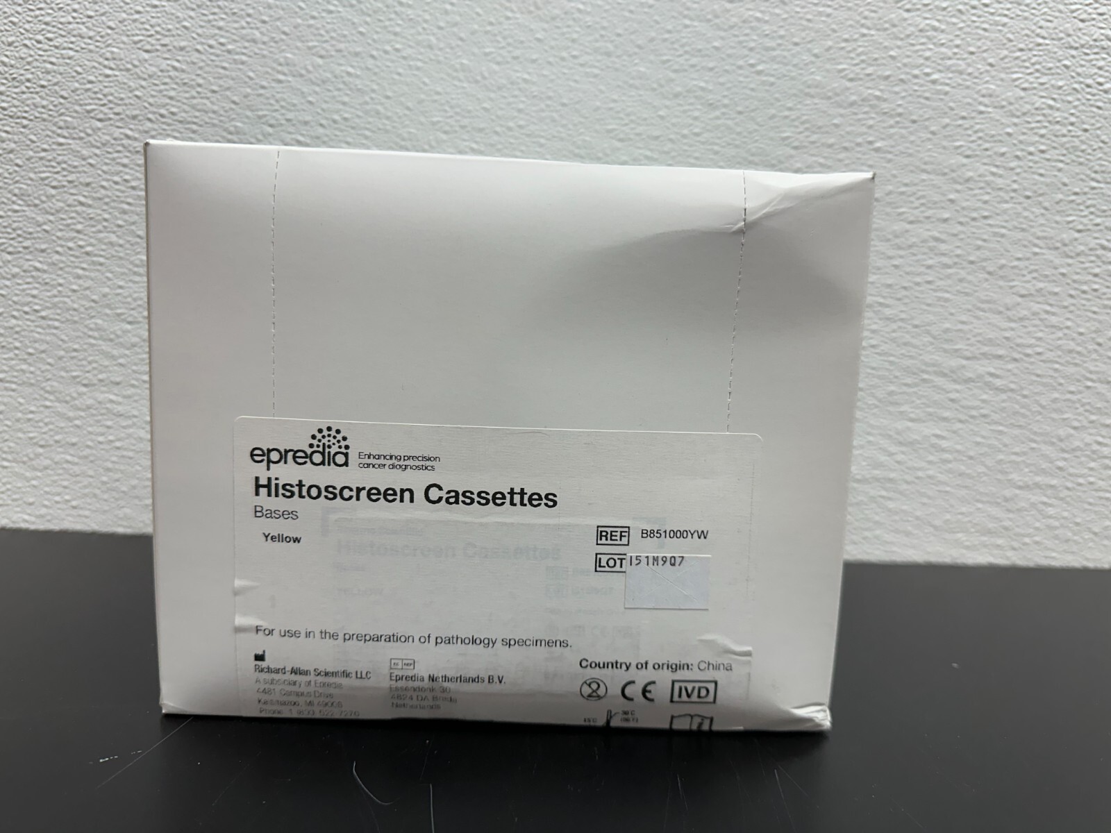 Epredia Histoscreen Cassettes REF B851000YW Yellow Bases