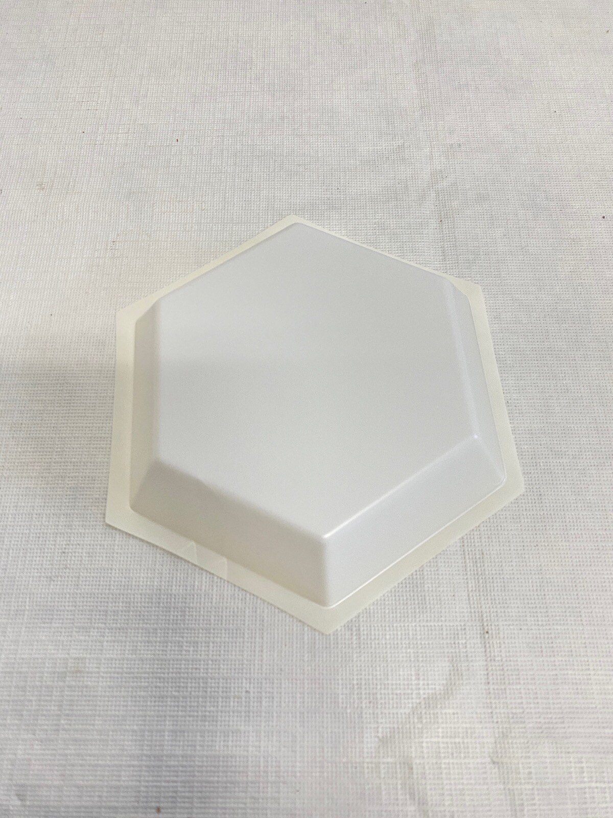 (~240) FISHERBRAND Polystyrene Hexagonal Weighing Dish Non-Sterile 02-202-102