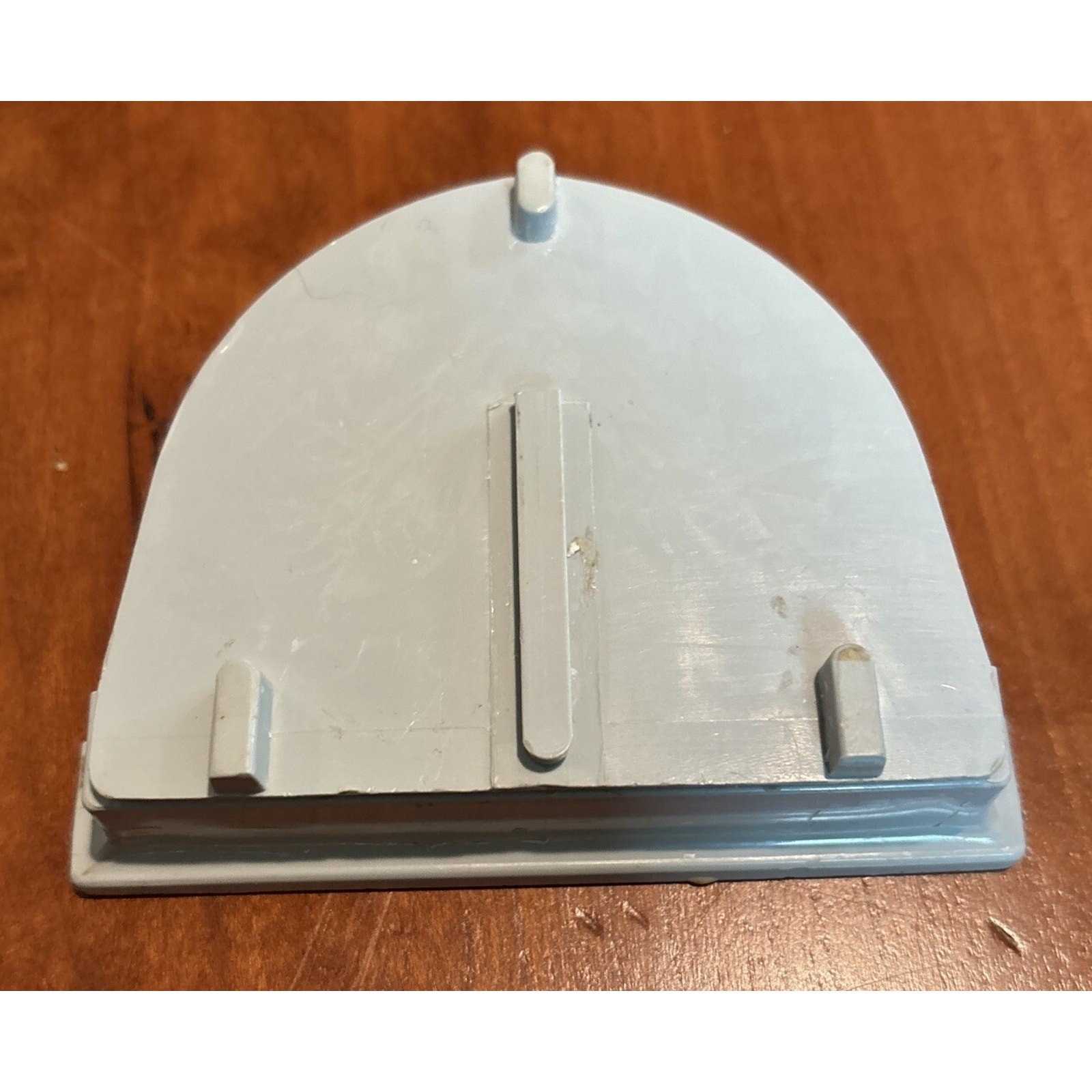 1 FULL ARCH SURGIDENT LTD DI-LOK MODEL DIE CAST TRAY. WORKS