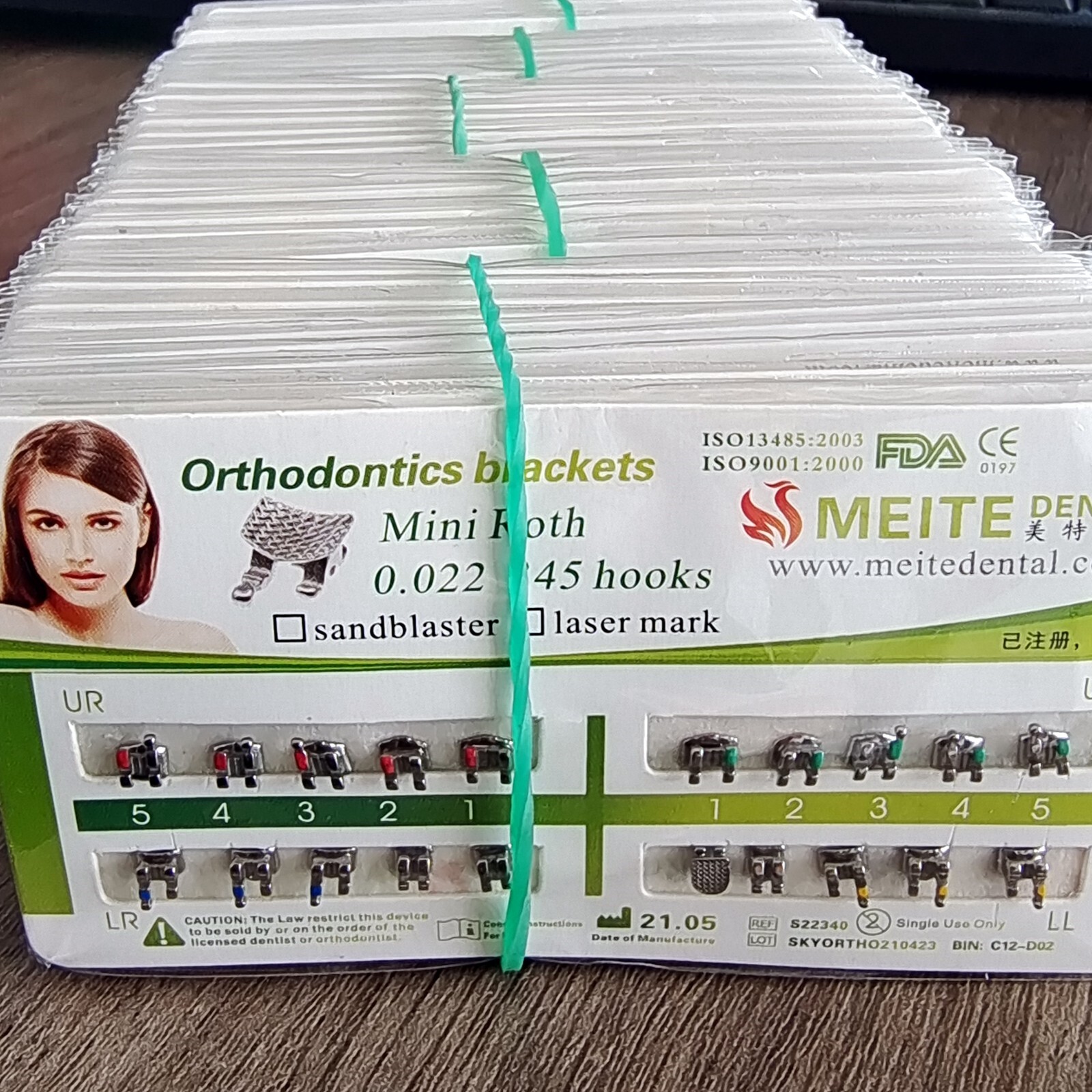 100Set Dental Orthodontic Brackets Braces Mini Roth Slot.022 Hooks 3-4-5