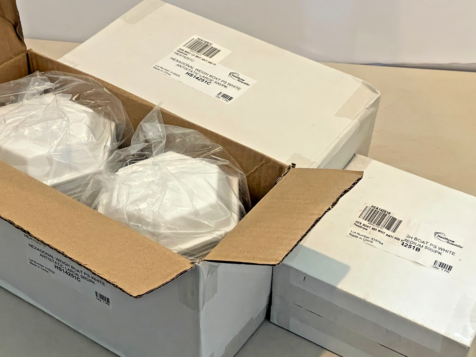 Heathrow Scientific Hex Boats (3 boxes: Medium (HS14251B) + Large (HS14251C)