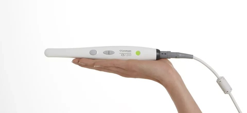 Carestream Compact & Easy Handling CS 1200 Intraoral Camera 6‐LED System.