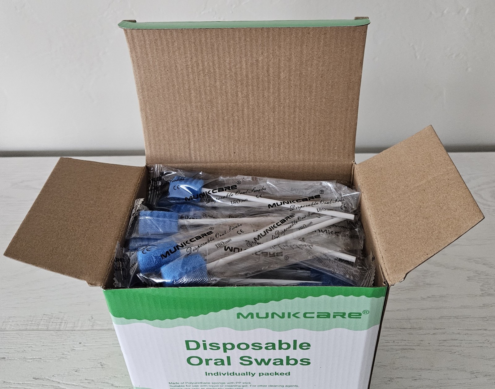 Munkcare Disposable Oral Care Swabs Individually Wrapped Sponge Tooth Cleaning