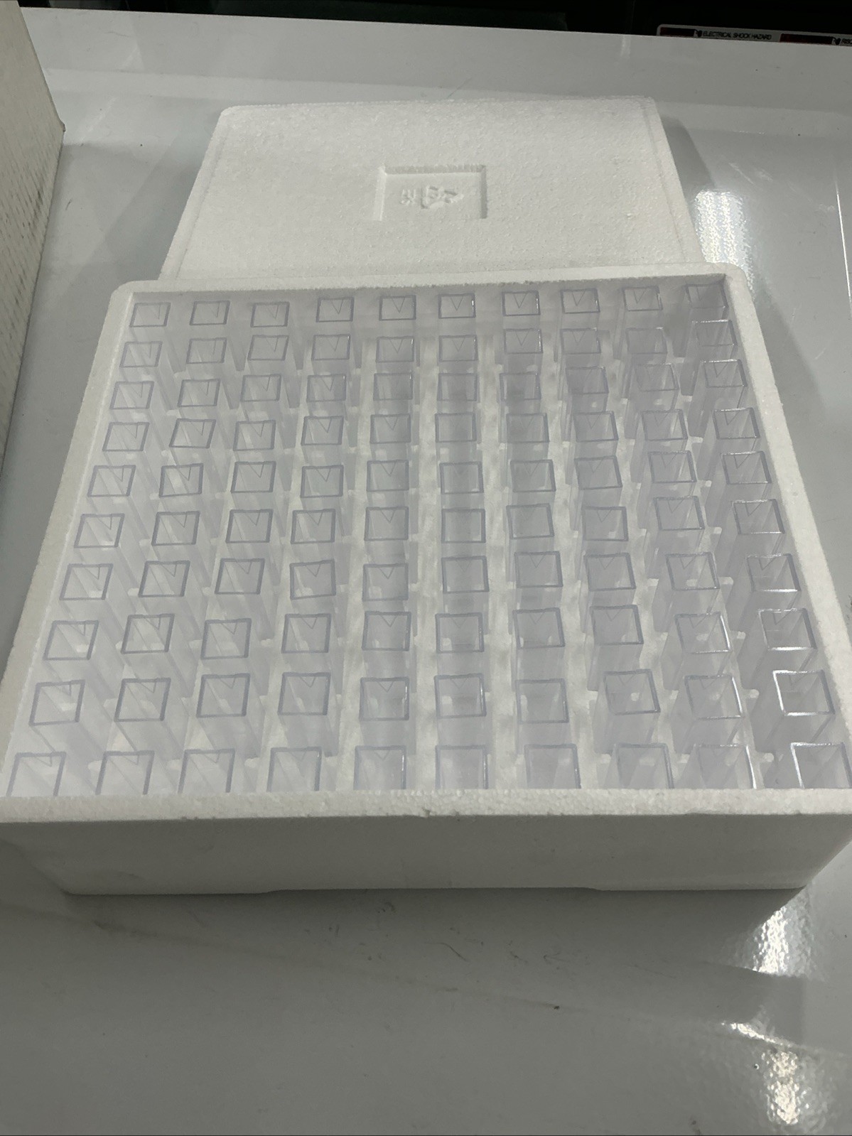 Fisherbrand 14955125 Disposable Plastic Cuvette Case of 500, 5 Packs of 100 ea.