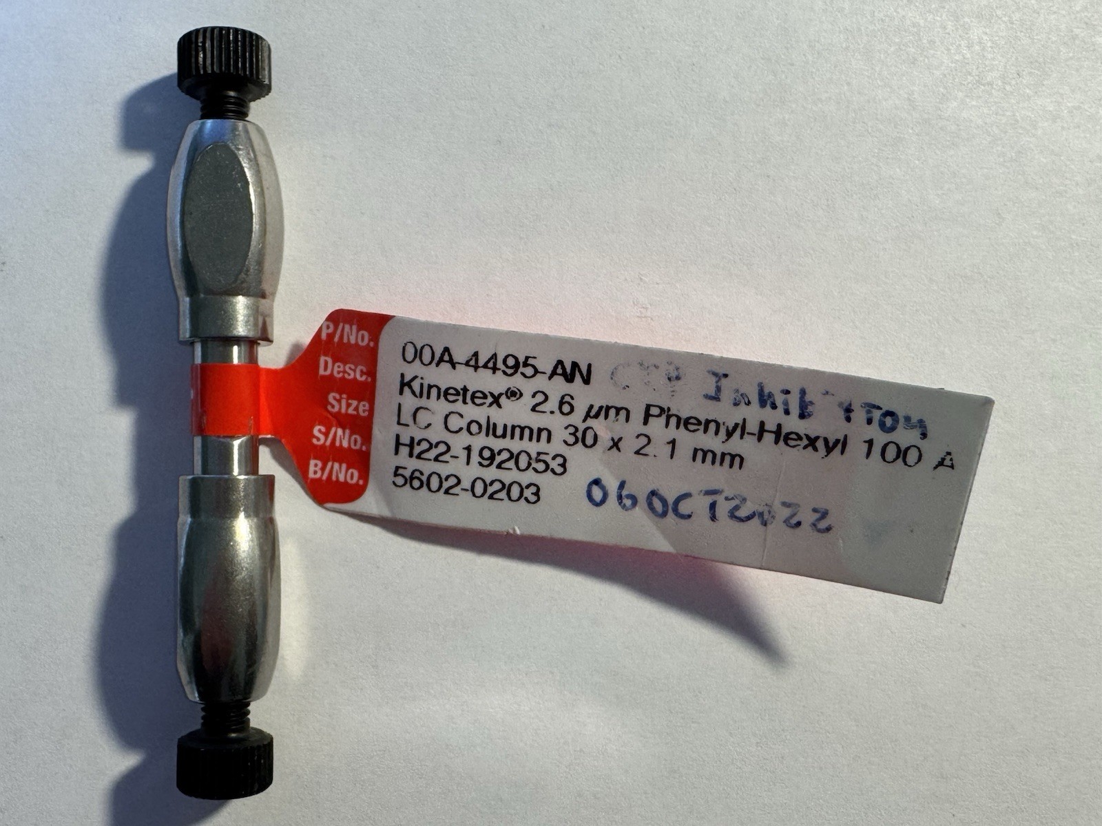 Phenomenex Kinetex 2.6 µm Phenyl-Hexyl 100Å, LC Column 30 x 2.1 mm (00A-4495-AN)