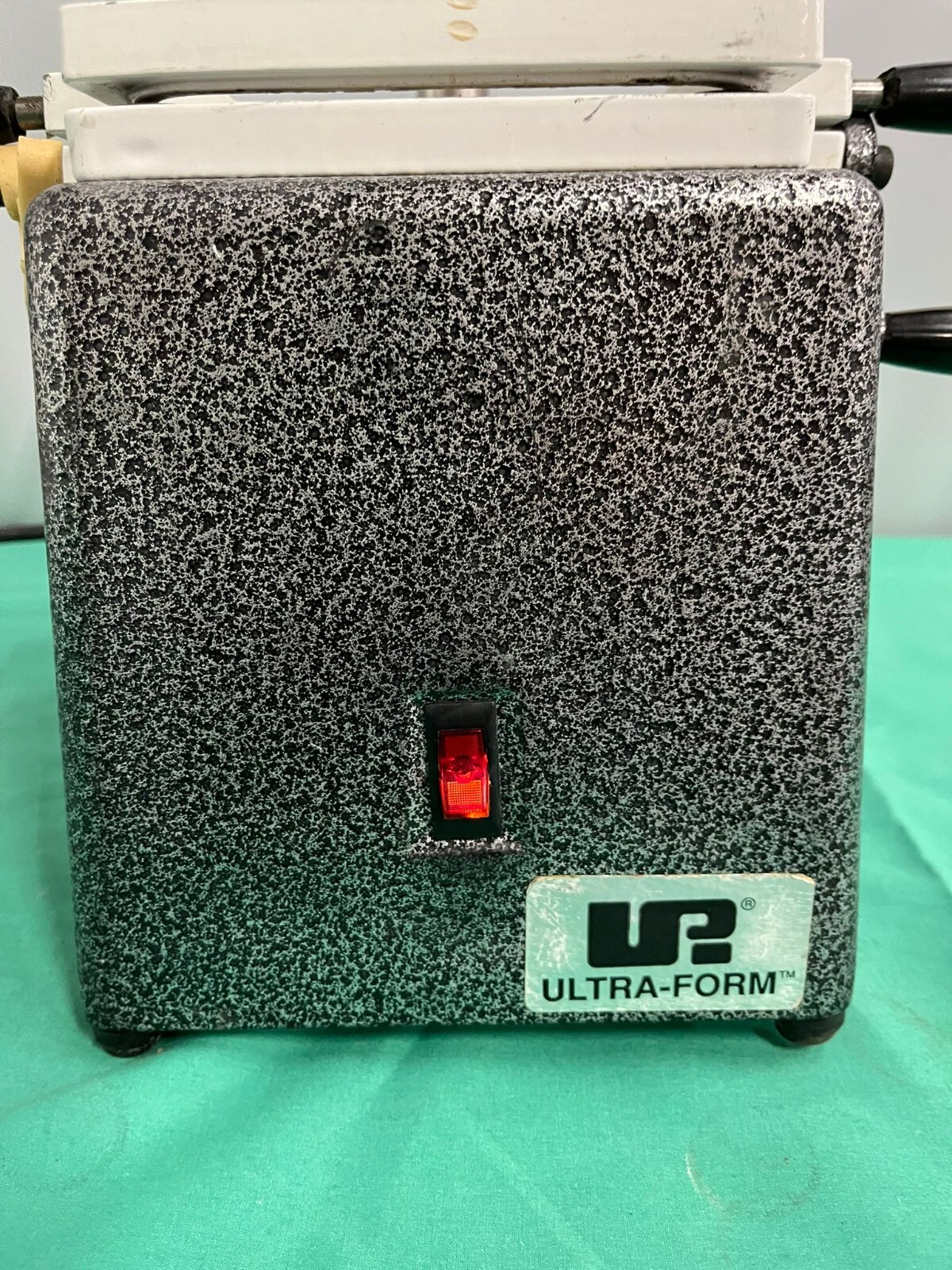 Ultradent Ultra-Form Vacuum Former – Model UP 250