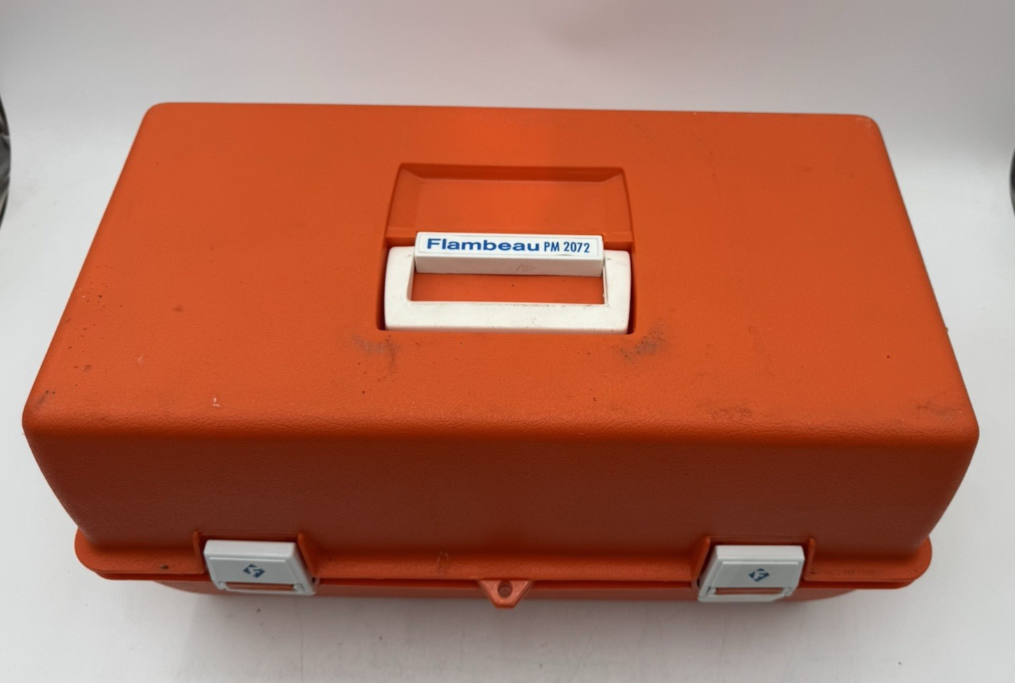 FLAMBEAU PM2072 MEDICAL BOX W/ SIMULAIDS & BEN NYE CASUALTY SIMULATION MAKE-UP