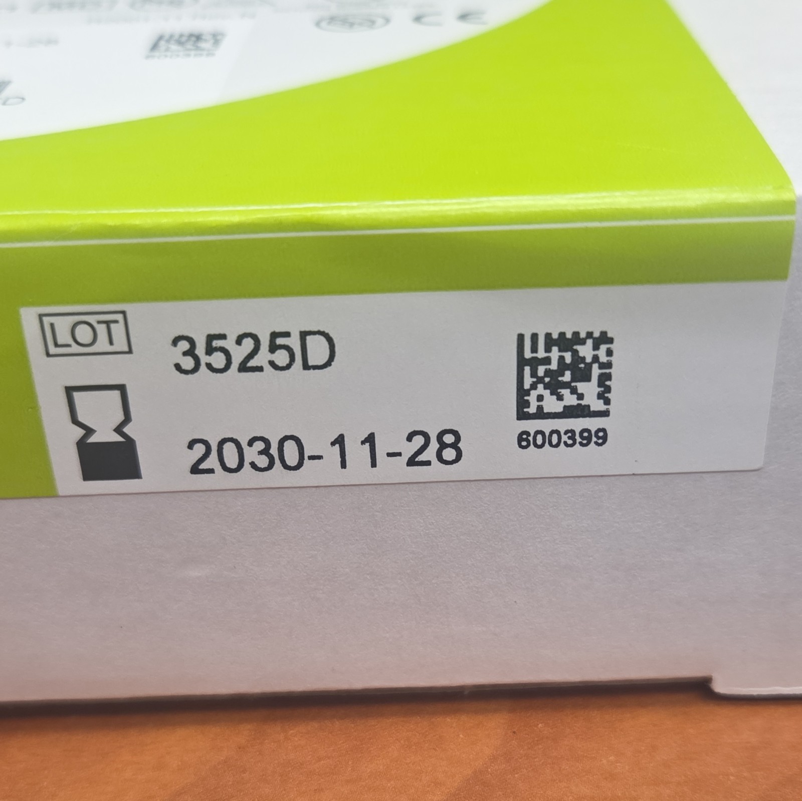 ZOLL CPR-D-padz Defibrillator CPR Feedback Electrode Pads 8900-0800-01