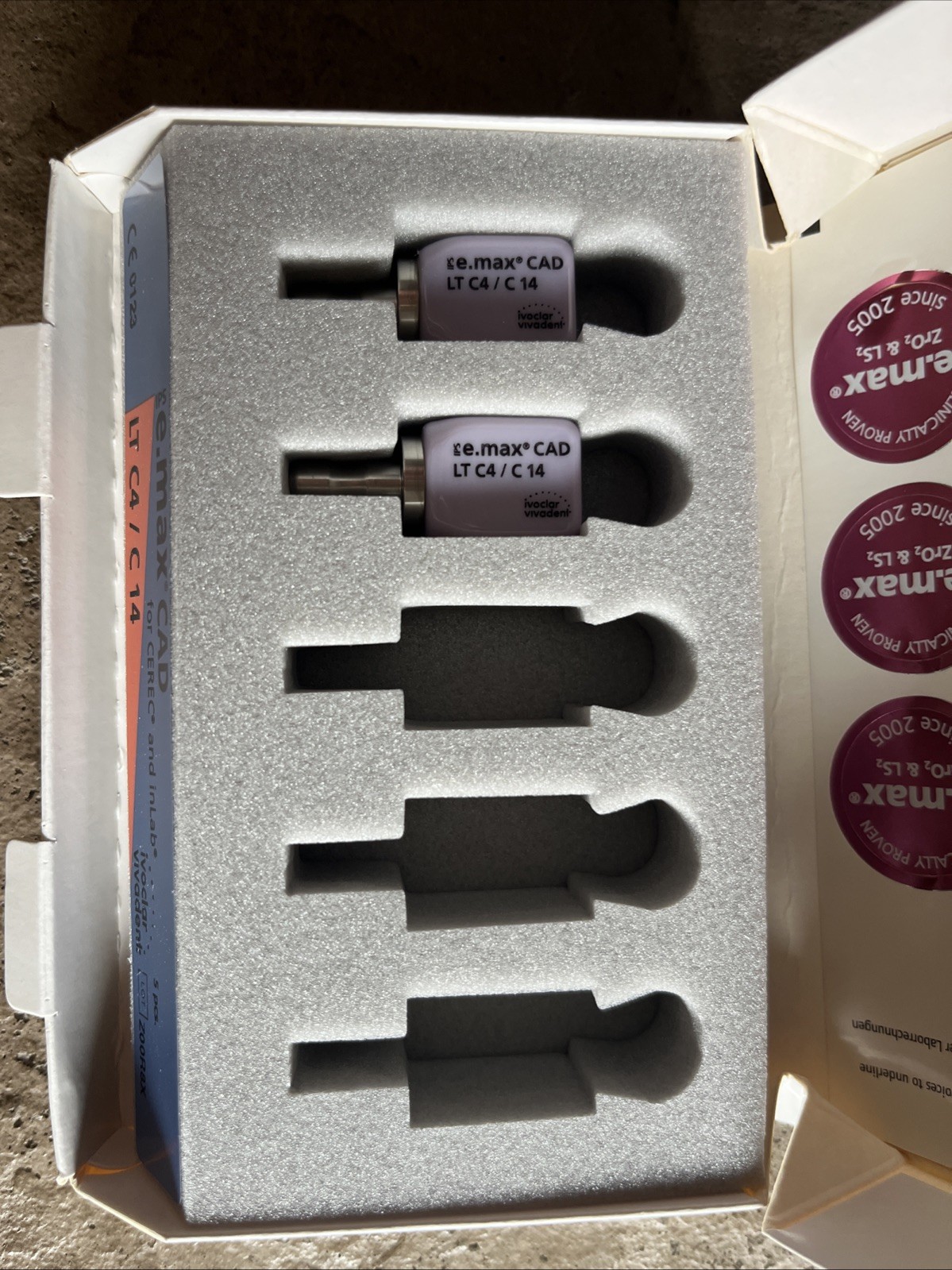 IPS e.max CAD CEREC Implant Blocks – LT C4/C14 – Ivoclar – 2 pk – New open box