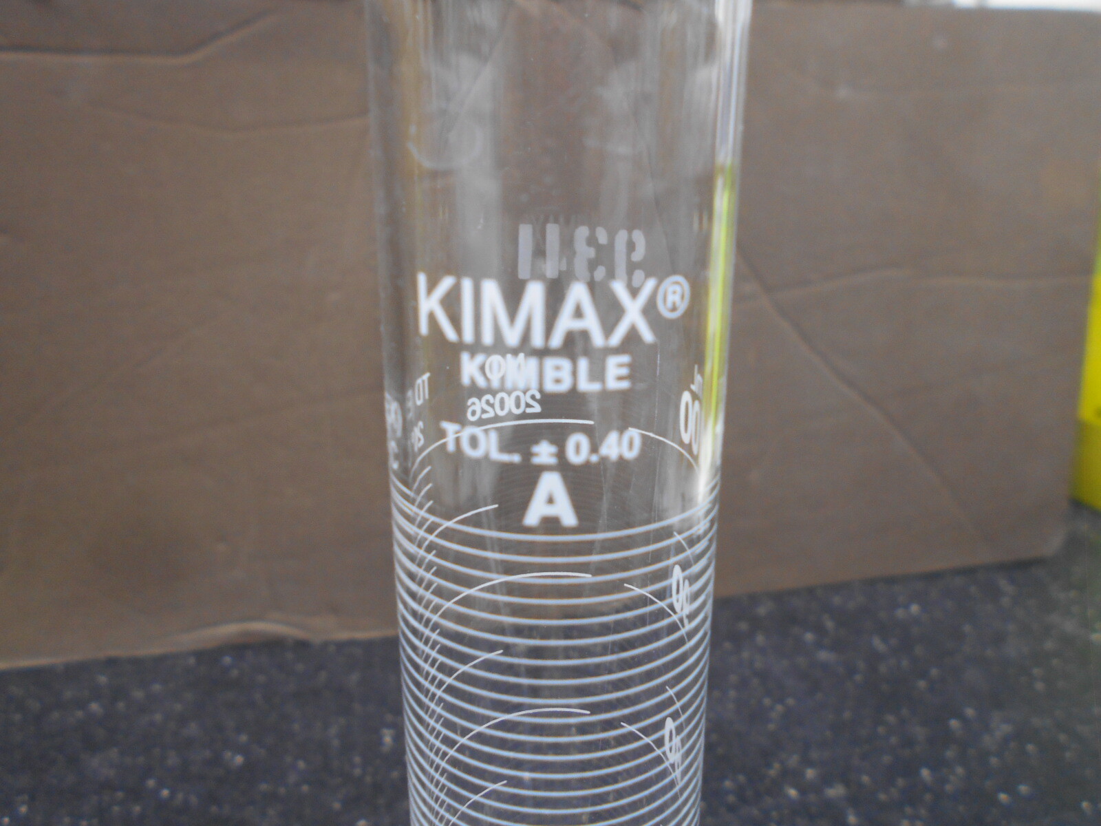 KIMBLE KIMAX 20026 100mL GLASS GRADUATED CYLINDER