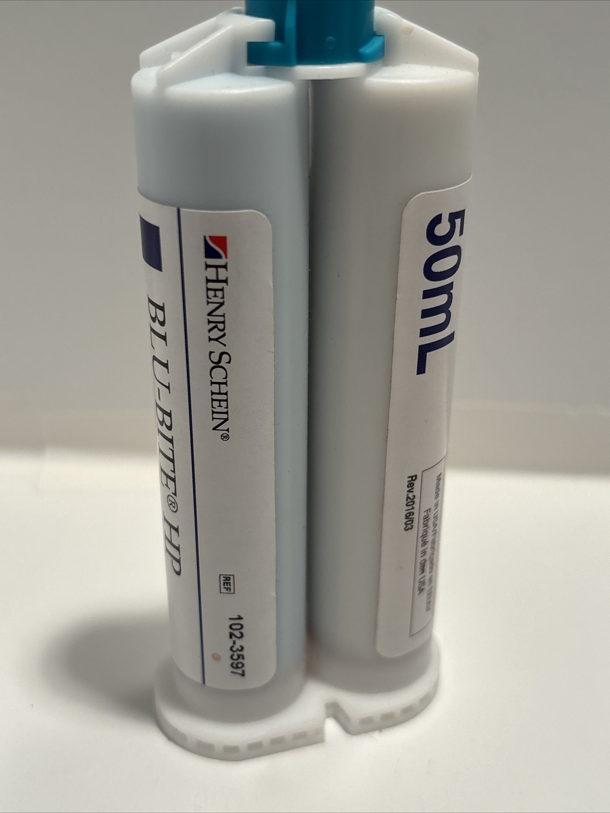 henry schein blu-bite hp Ref#102-3597 50ml Set Green And White