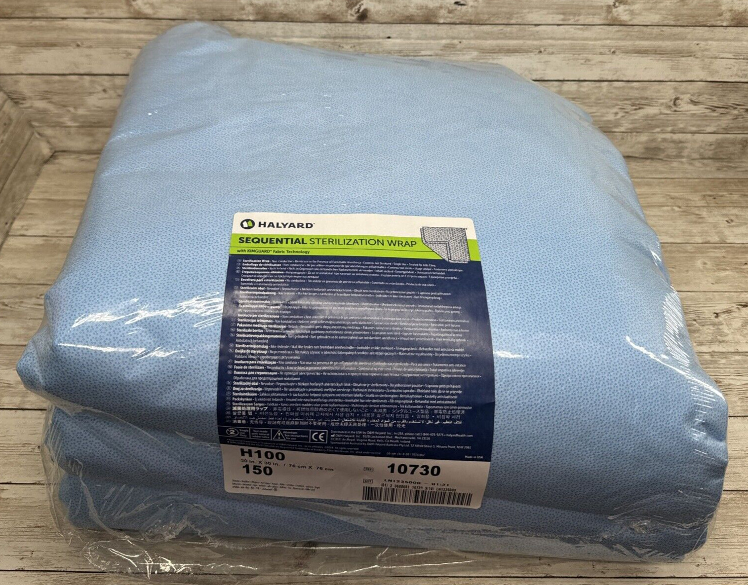 Halyard H100 Sequential Sterilization Wrap, 30 x 30 Inch 1 CASE 300 Sheets 10730