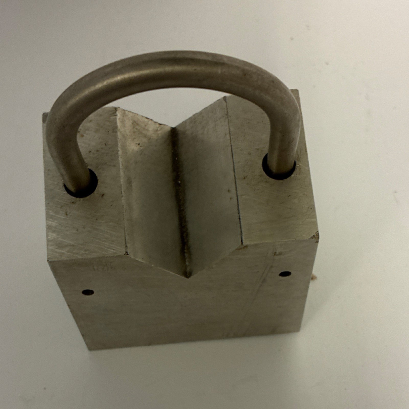 Solid metal dental arm bracket