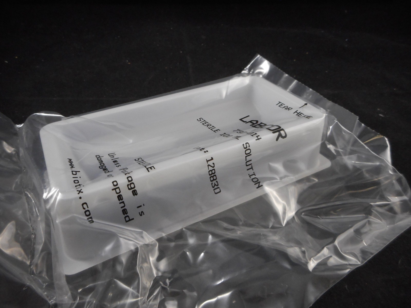 LABCOR Plastic Polystyrene 100mL 15 x 8cm Disposable Reagent Reservoirs 730-014