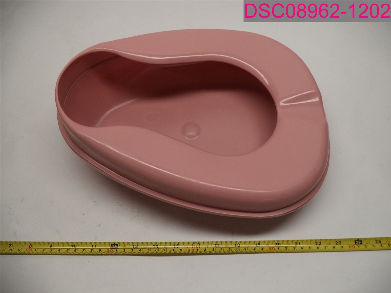 QTY=12; Medegen Medical Bedpan Conventional Rose H131-10