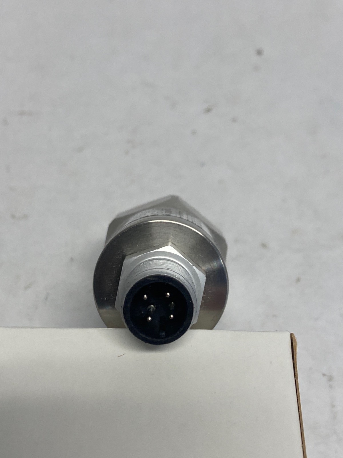 New OMEGA Pressure Sensor Transducer Gauge M12 4-Pin F Connection PX159-060G5V
